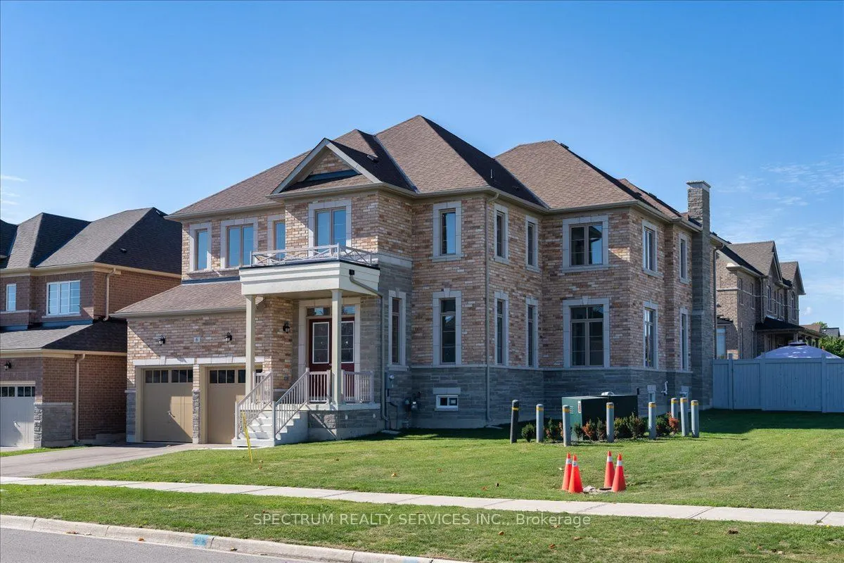 6 Barrow Avenue