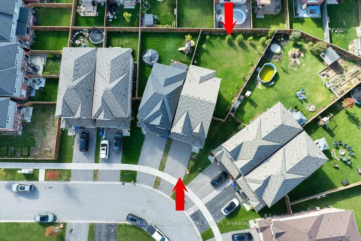 38 Hutton Crescent