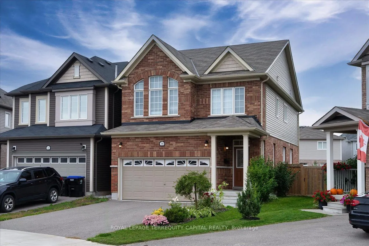 38 Hutton Crescent