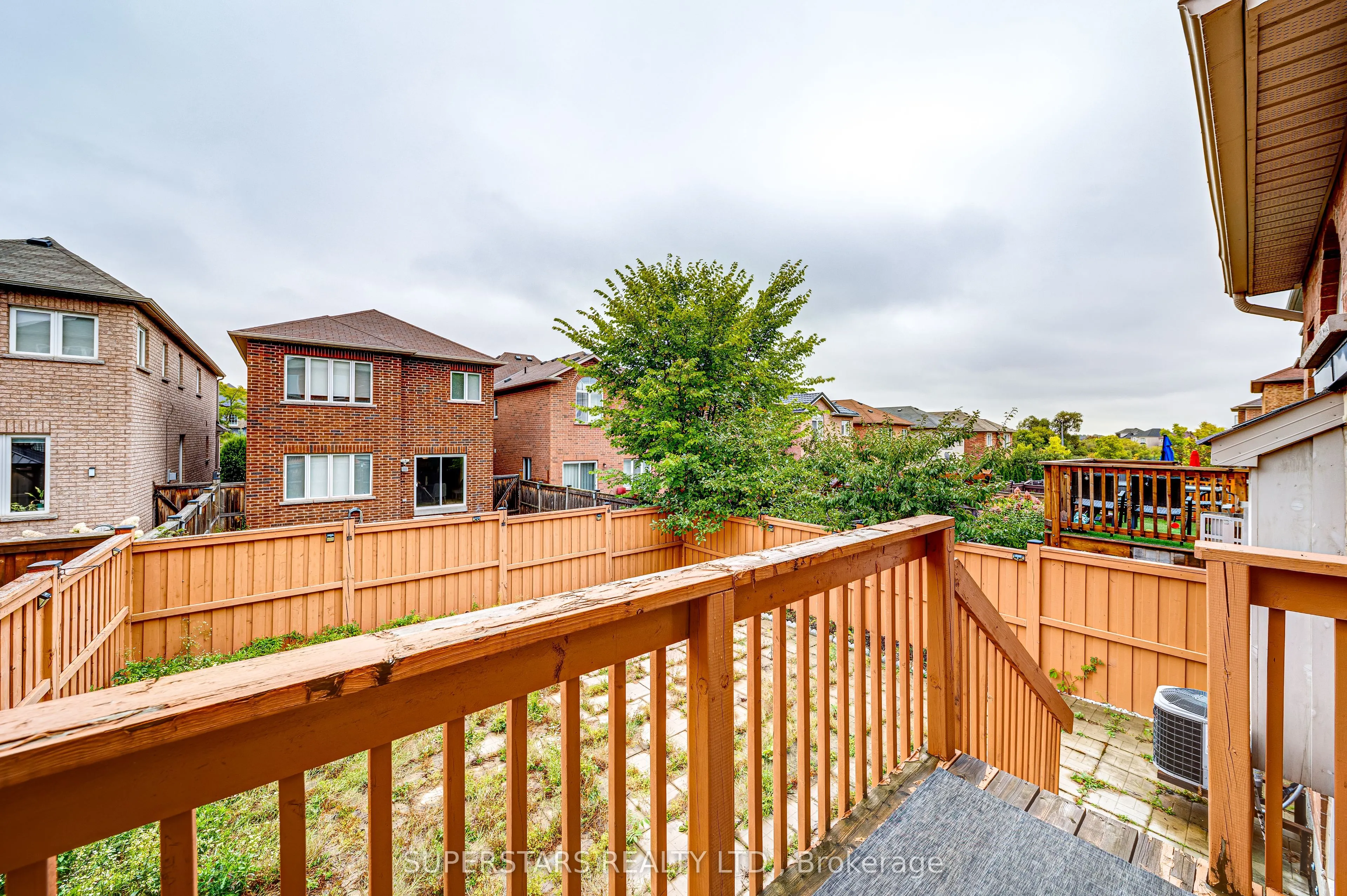 106 White Beach Crescent