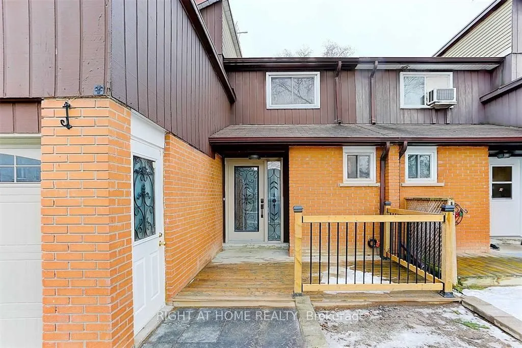187 Collings Avenue