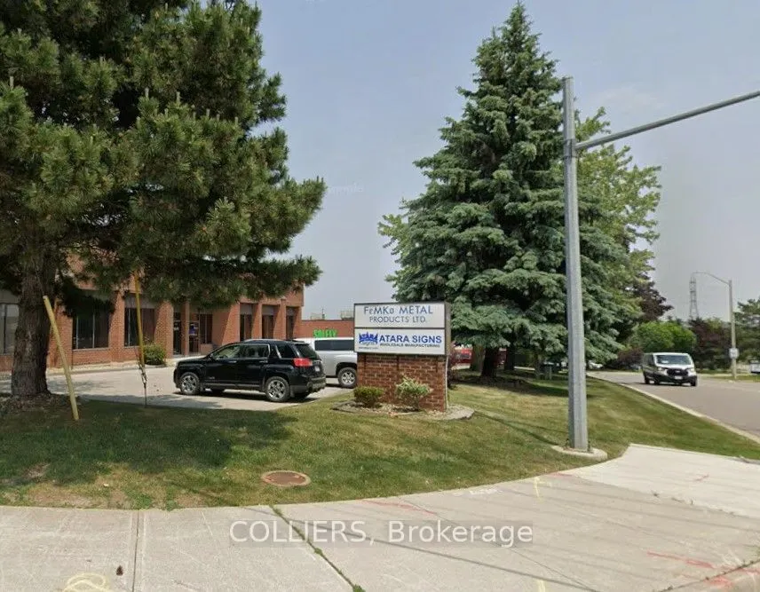 42 Riviera Drive, #2