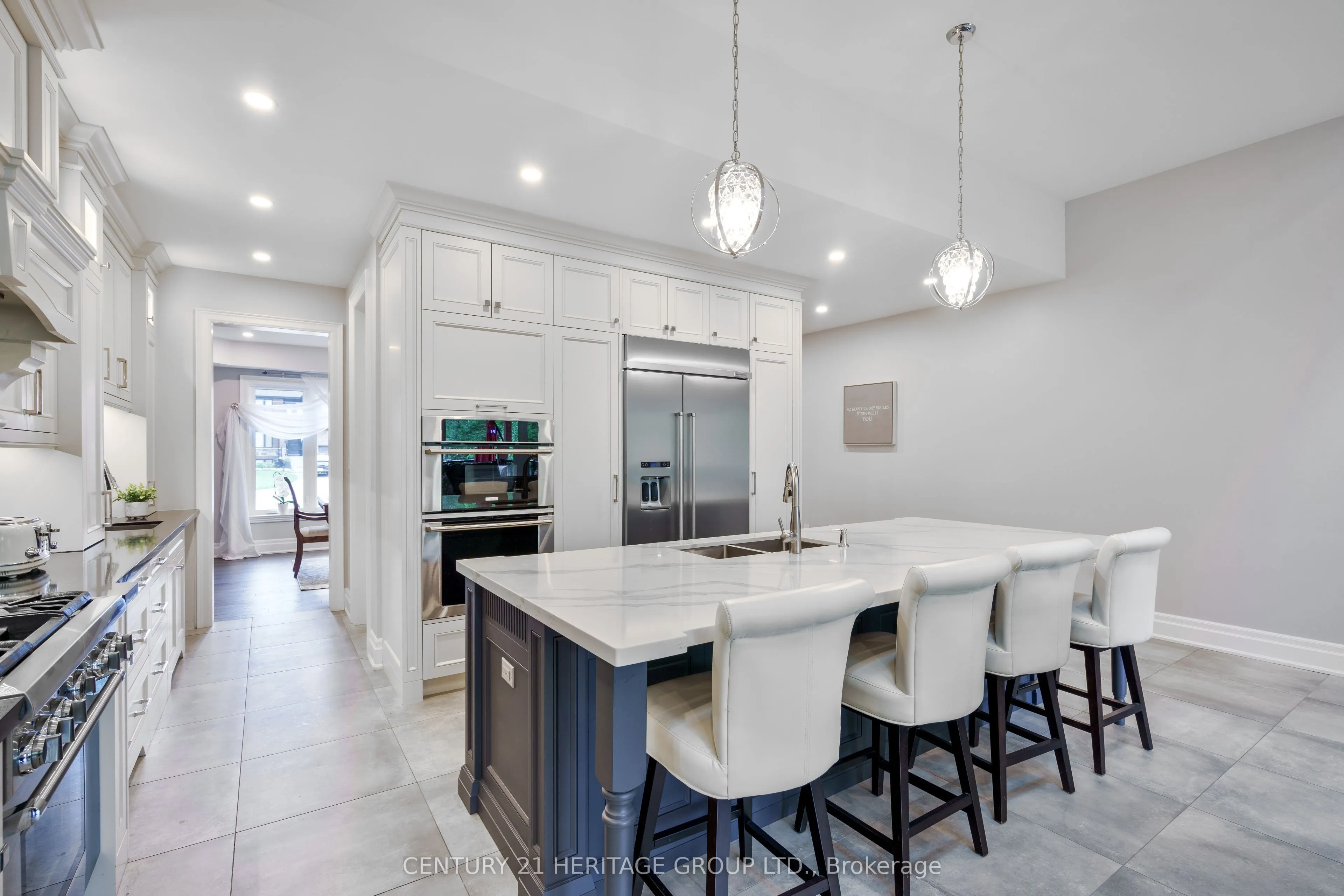 1894 Simcoe Boulevard
