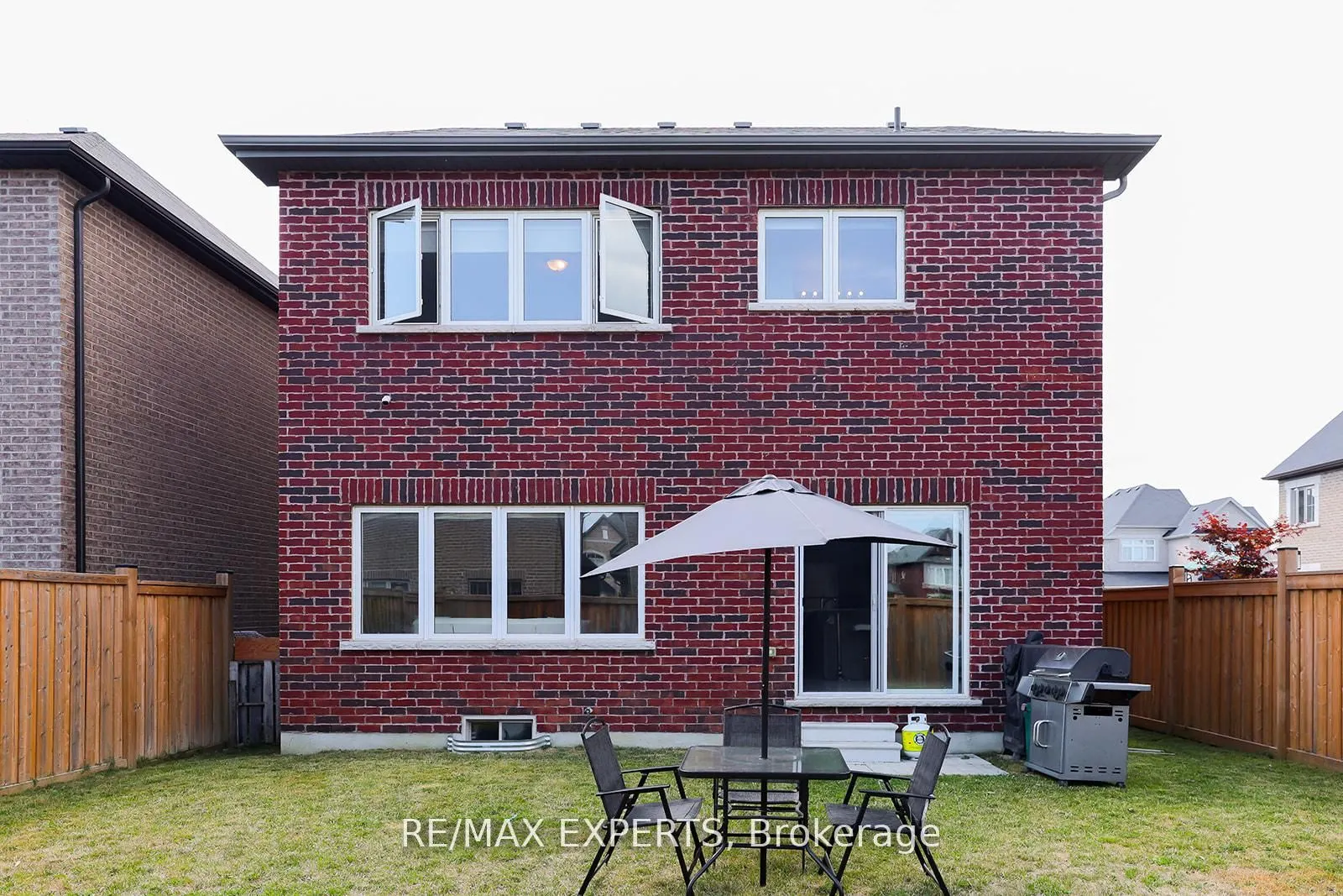 1426 Farrow Crescent