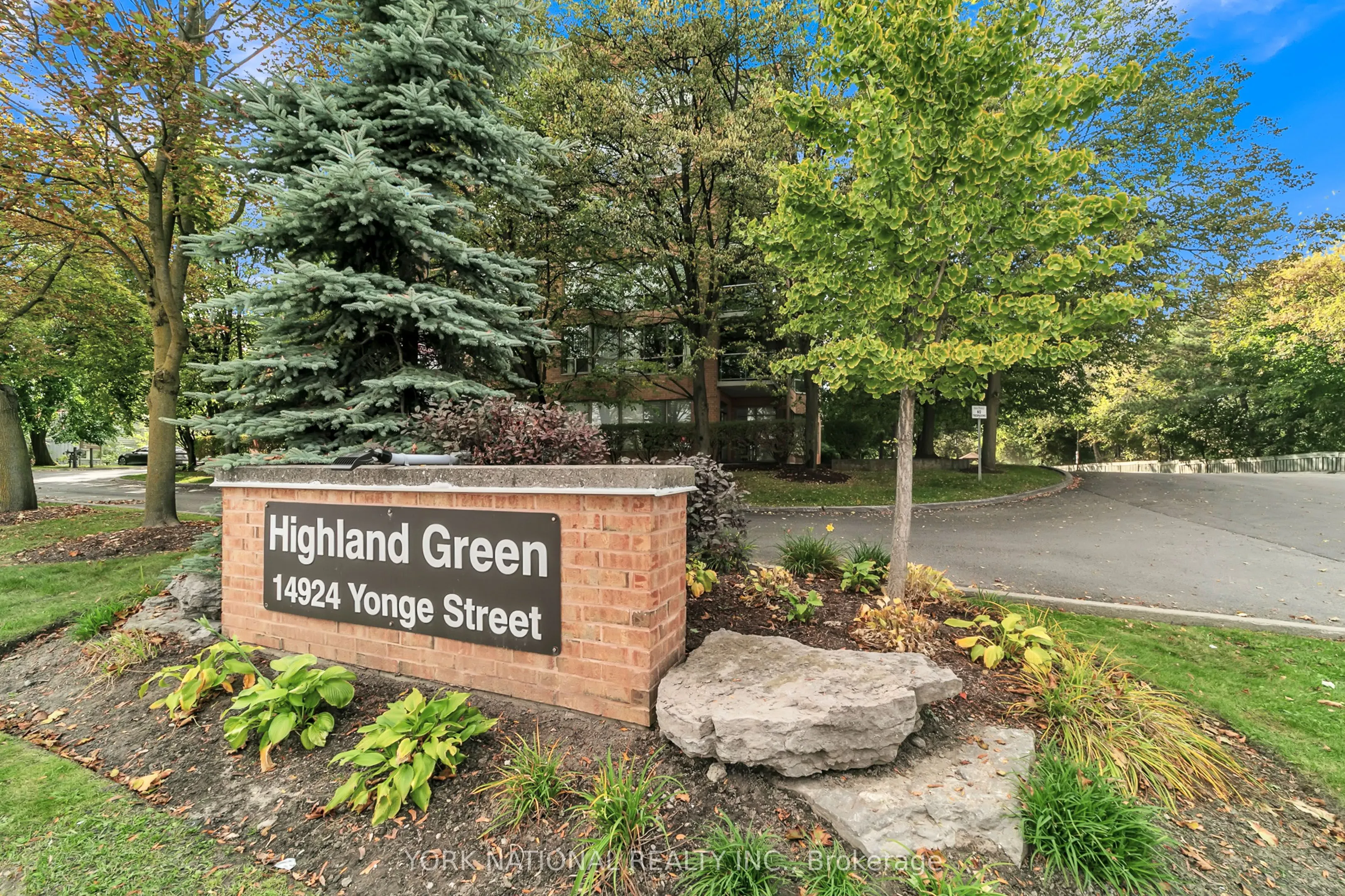 14924 Yonge Street, #408