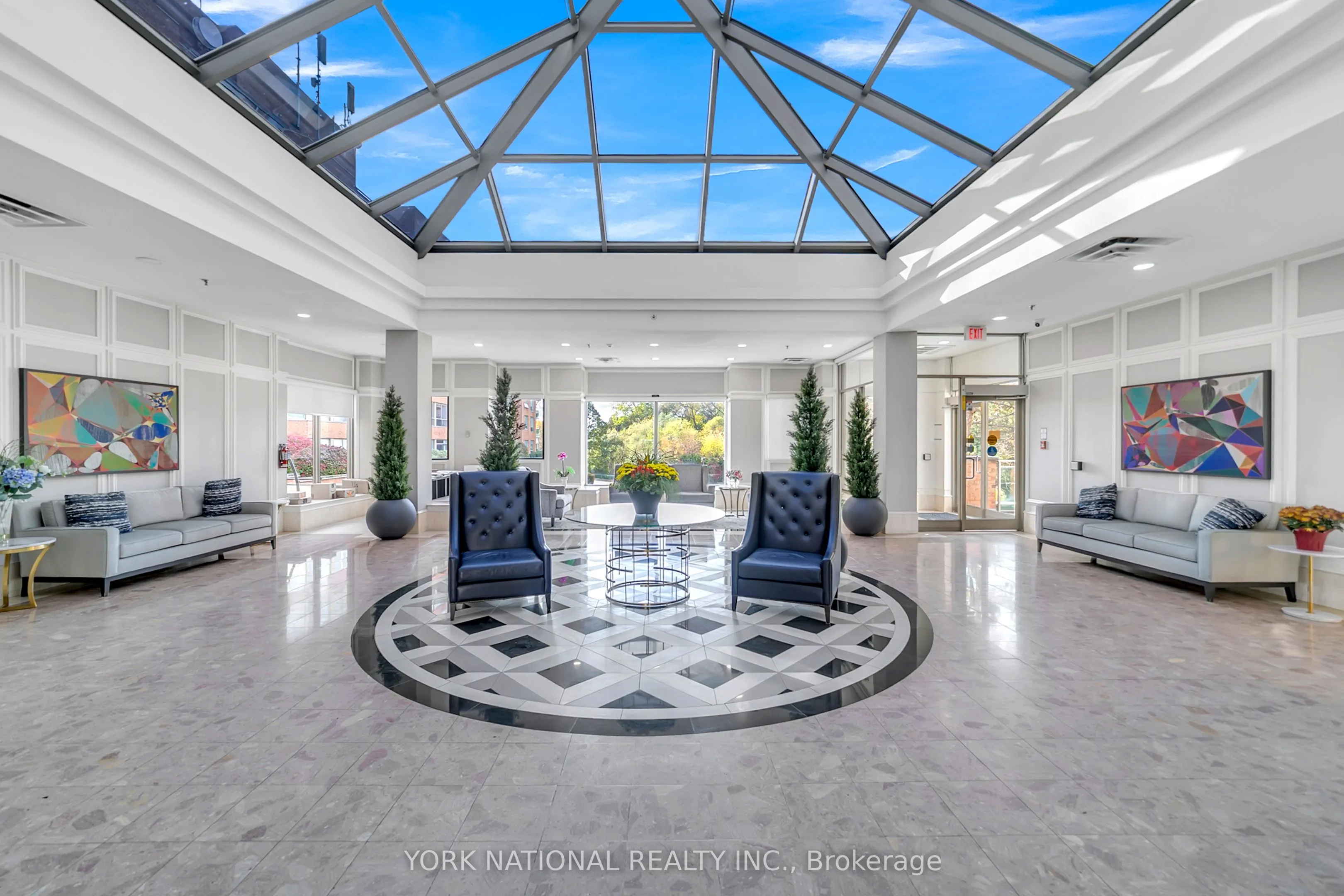 14924 Yonge Street, #408
