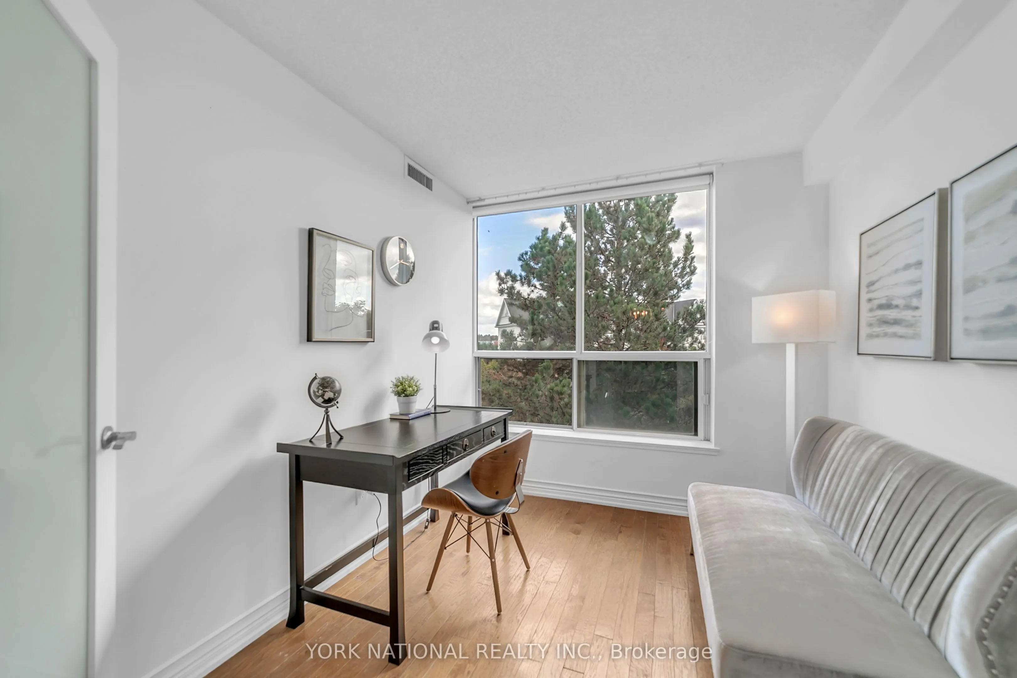 14924 Yonge Street, #408
