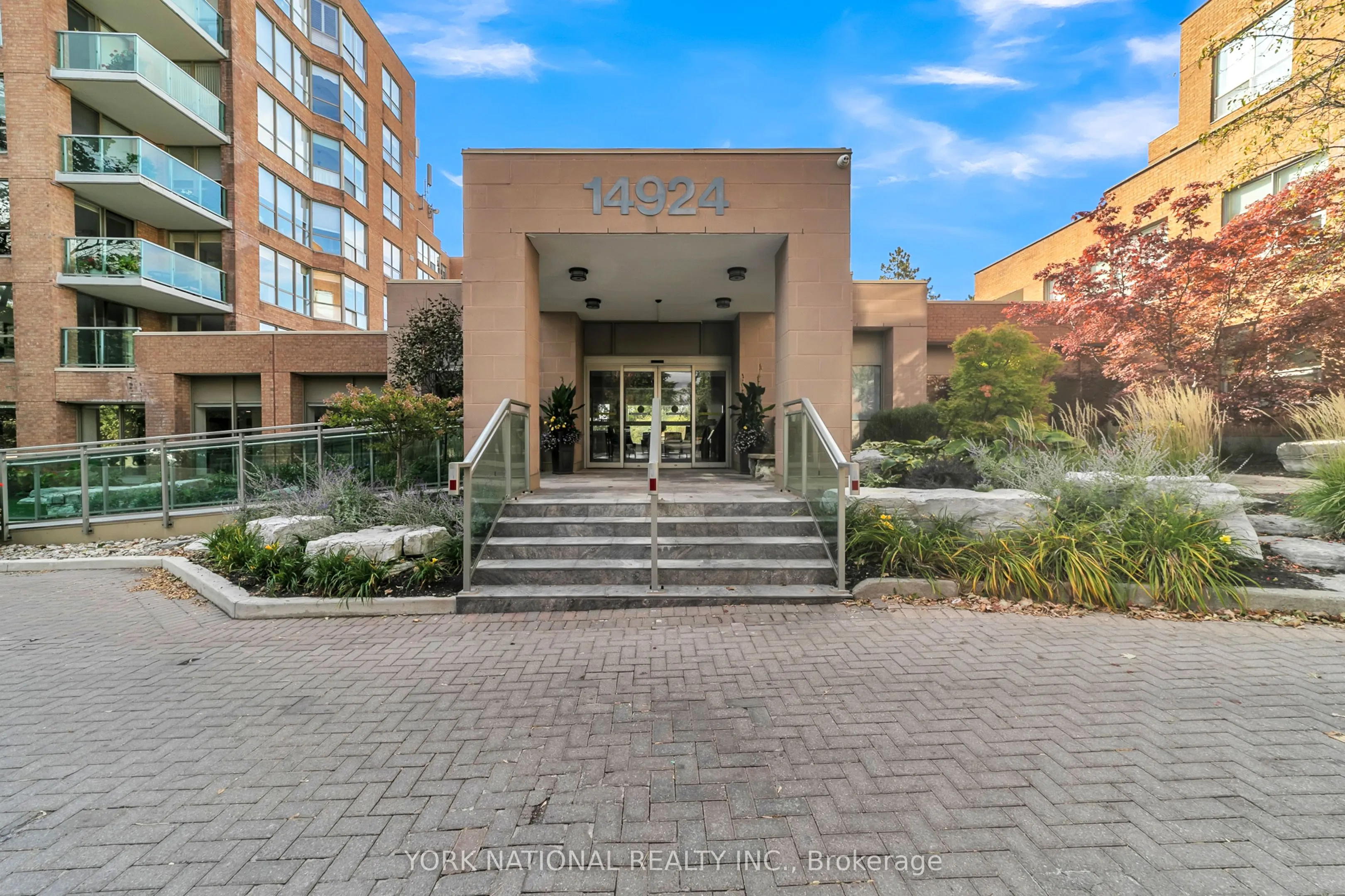 14924 Yonge Street, #408