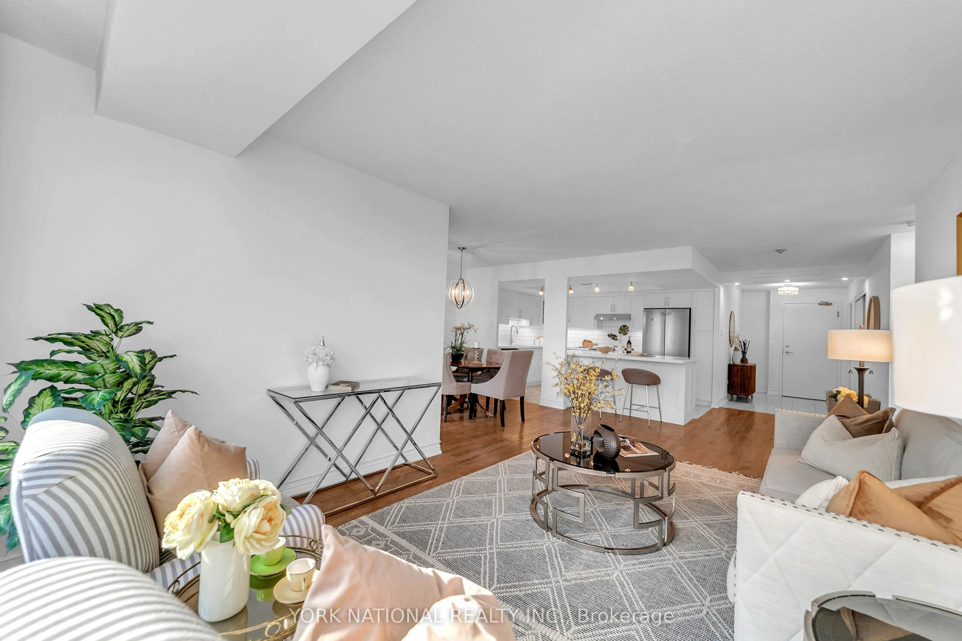 14924 Yonge Street, #408