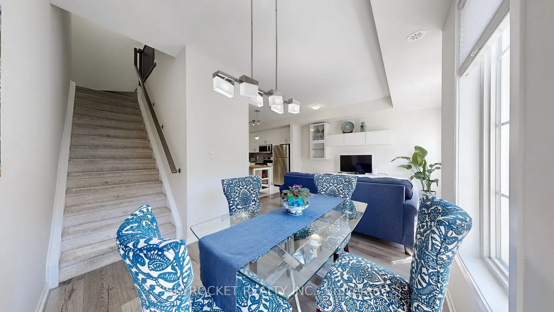 26 Bruce Street, #B18