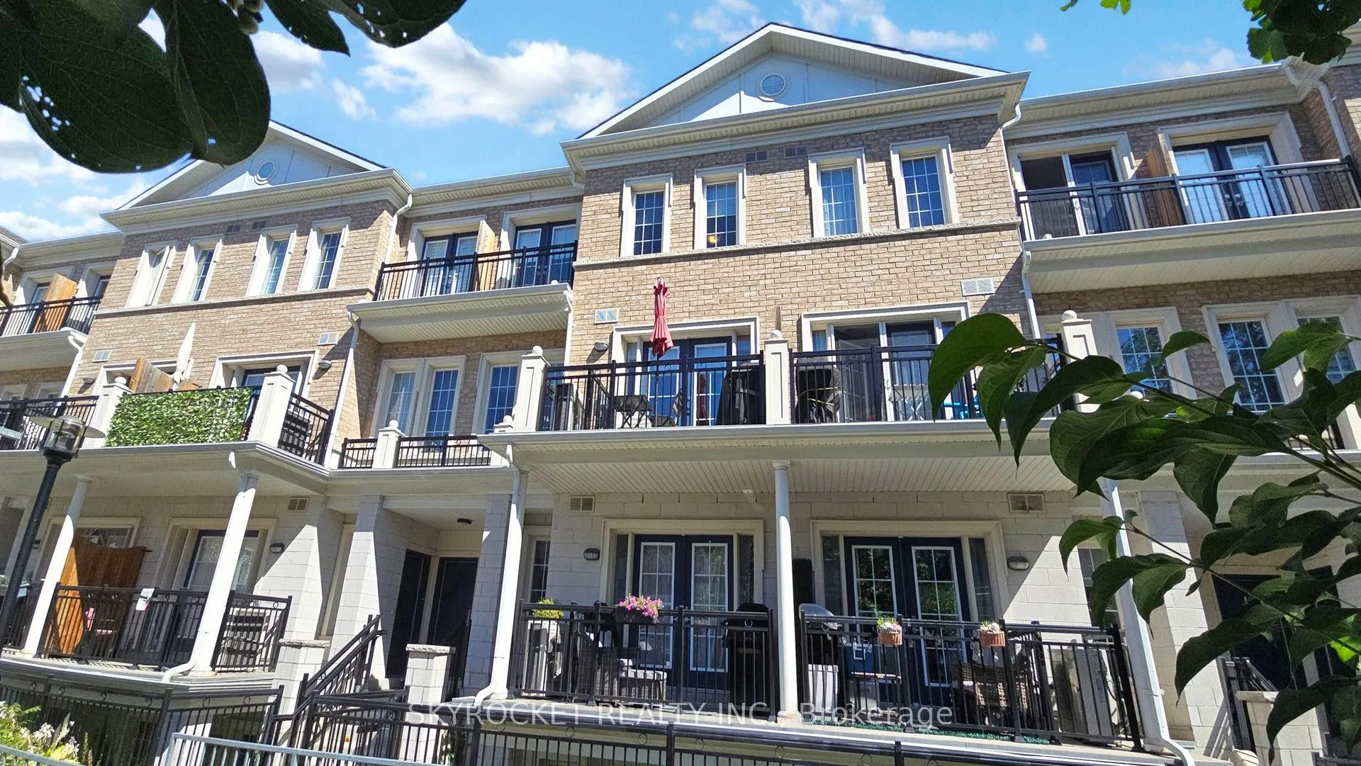 26 Bruce Street, #B18