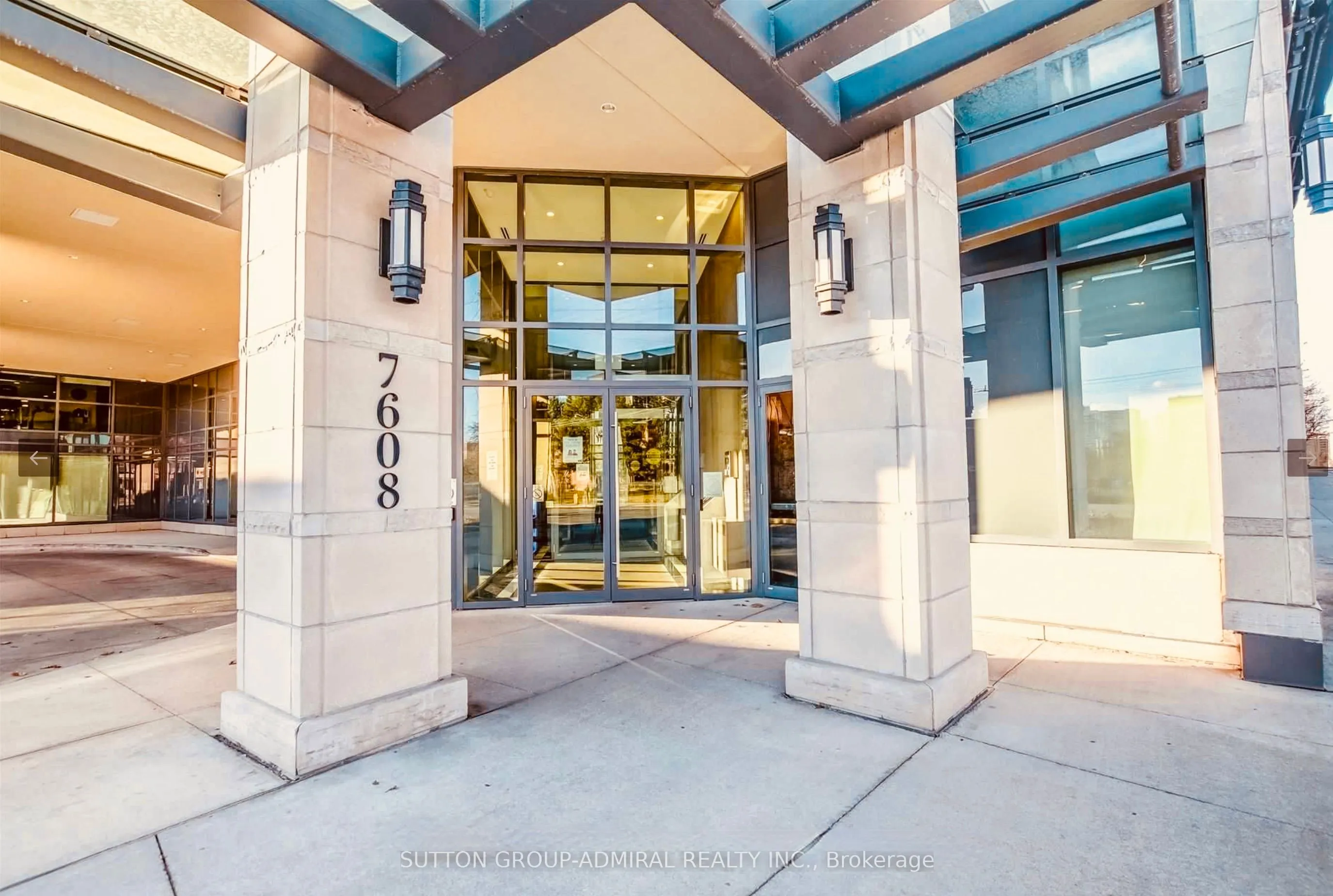 7608 yonge Street, #604