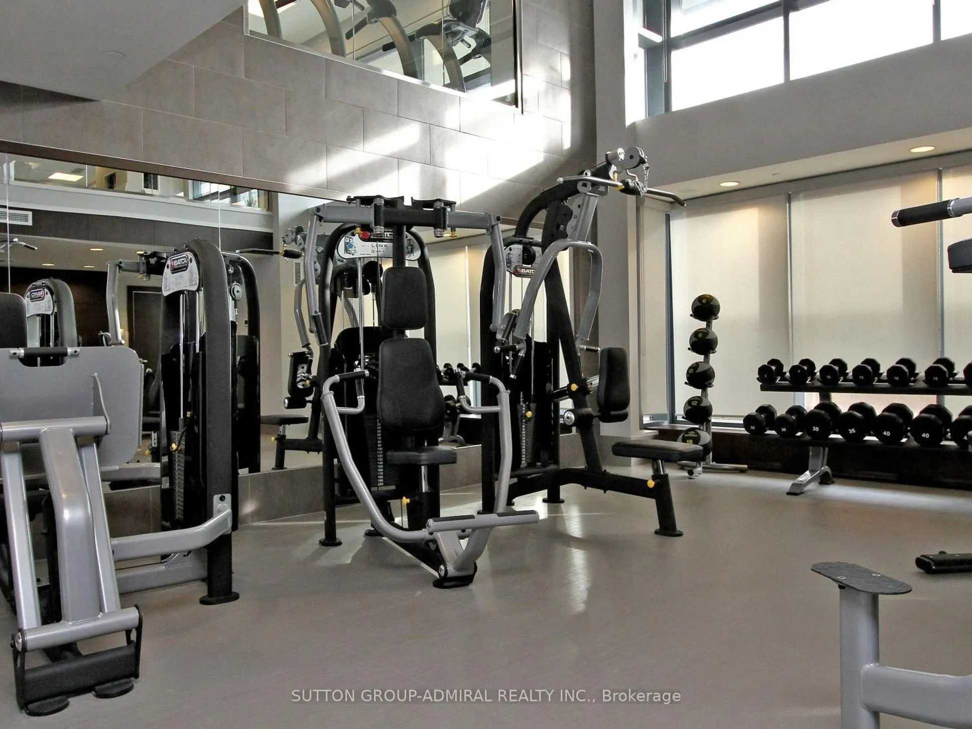 7608 yonge Street, #604