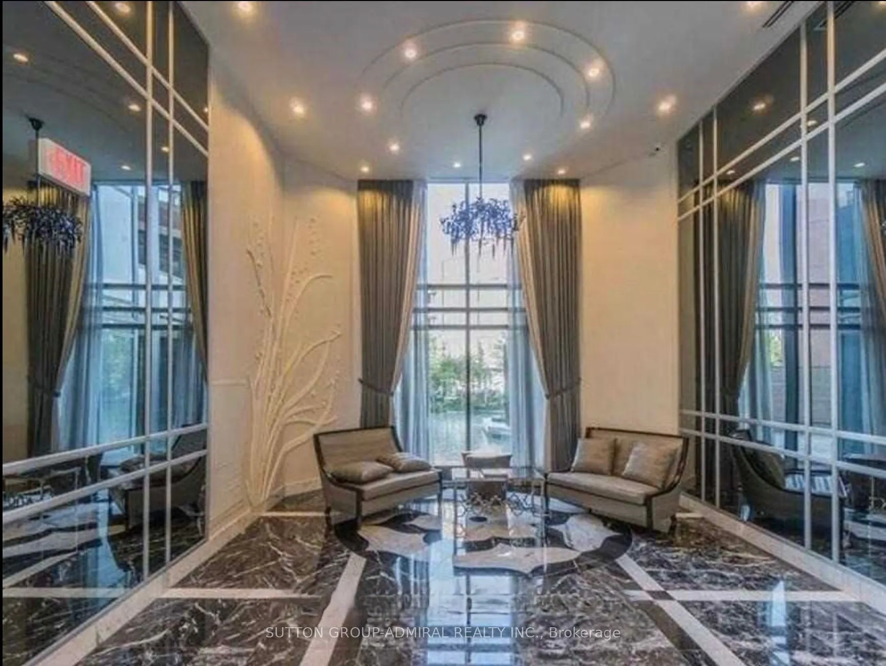 7608 yonge Street, #604