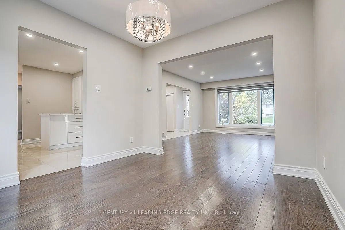 83 Southdale Drive