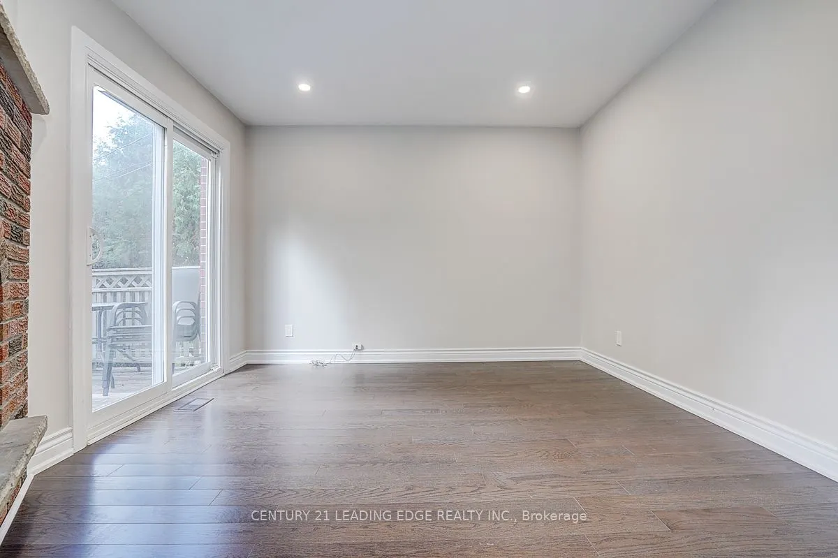 83 Southdale Drive