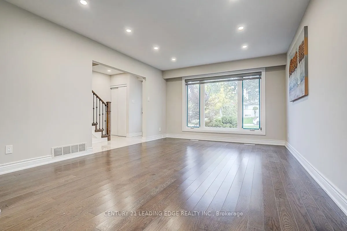 83 Southdale Drive
