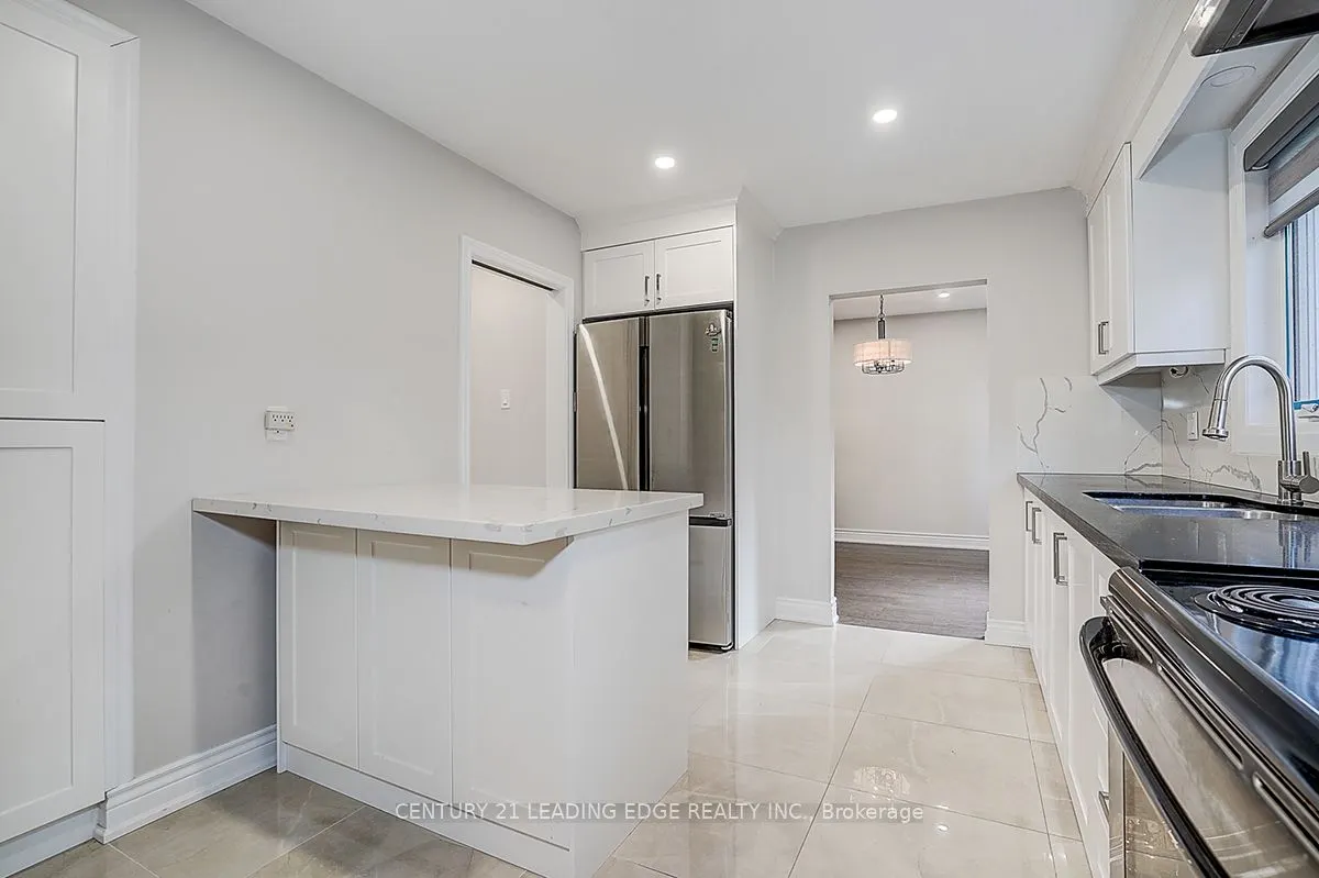 83 Southdale Drive
