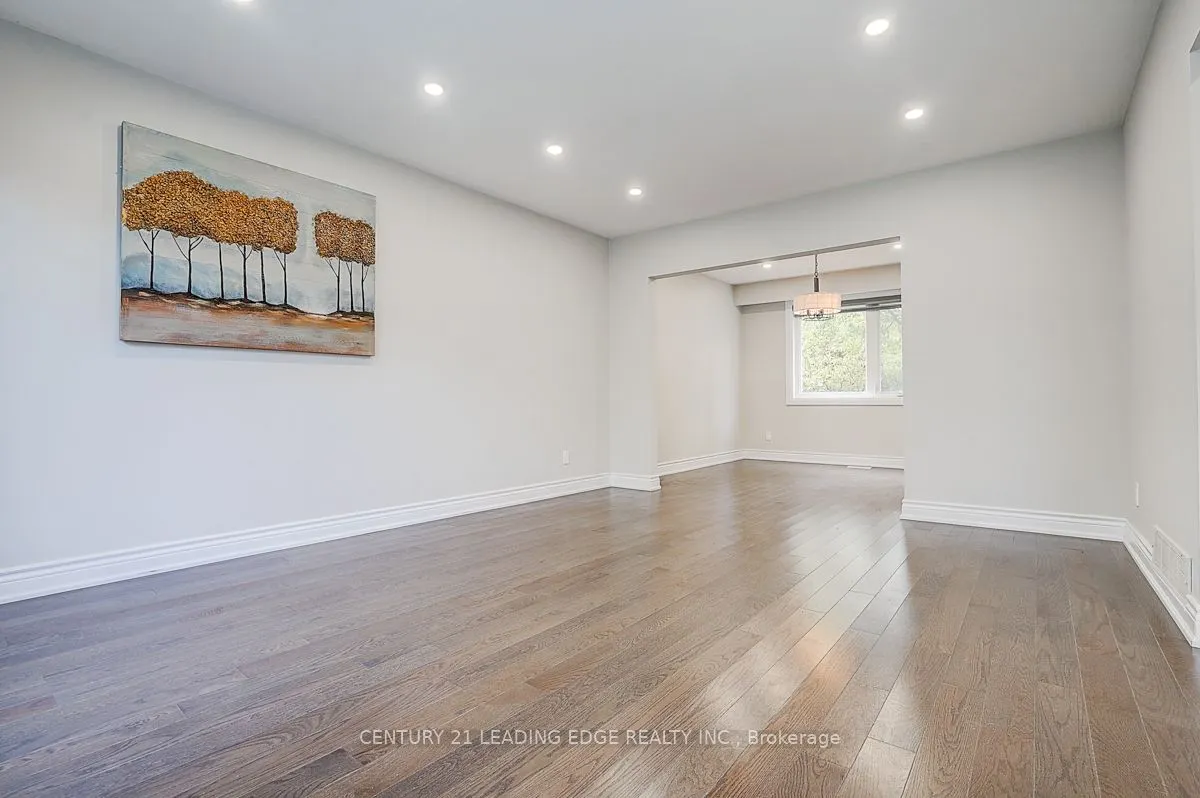83 Southdale Drive