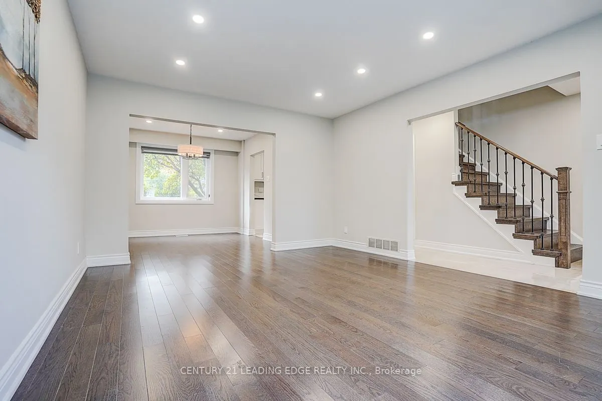 83 Southdale Drive