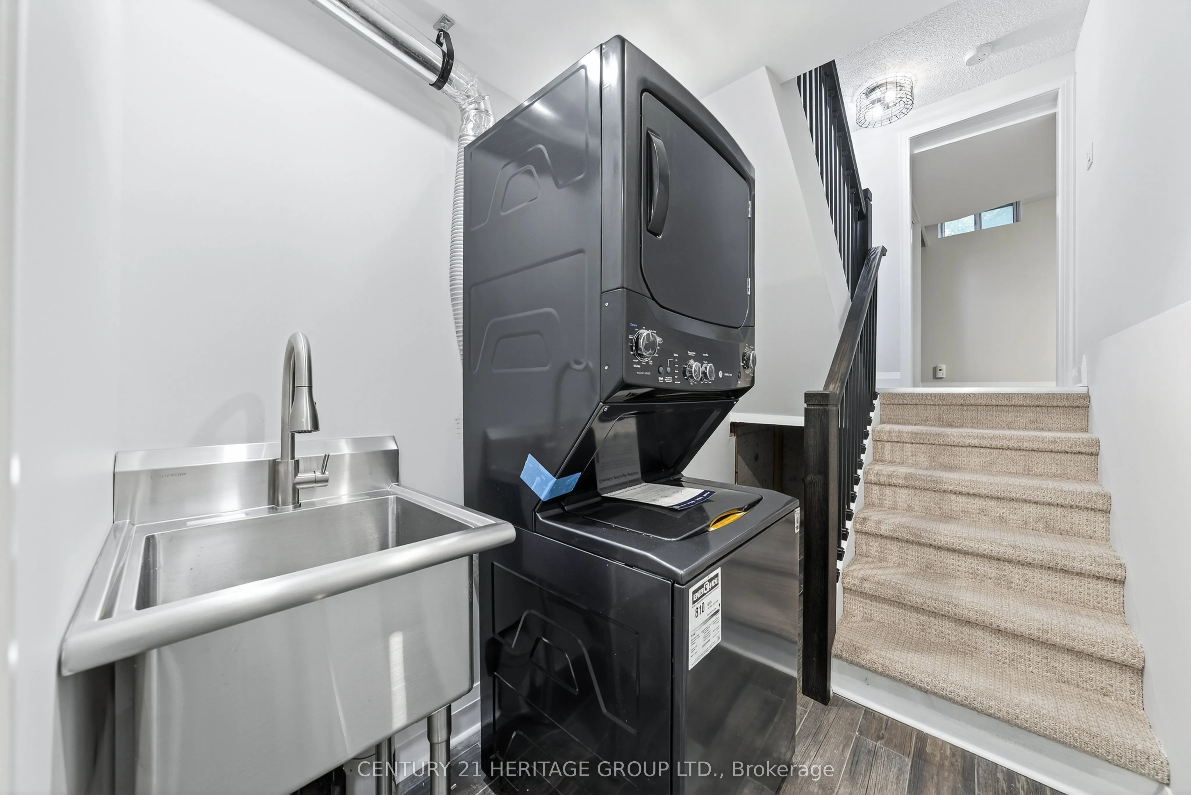 654 Gibney Crescent, #30