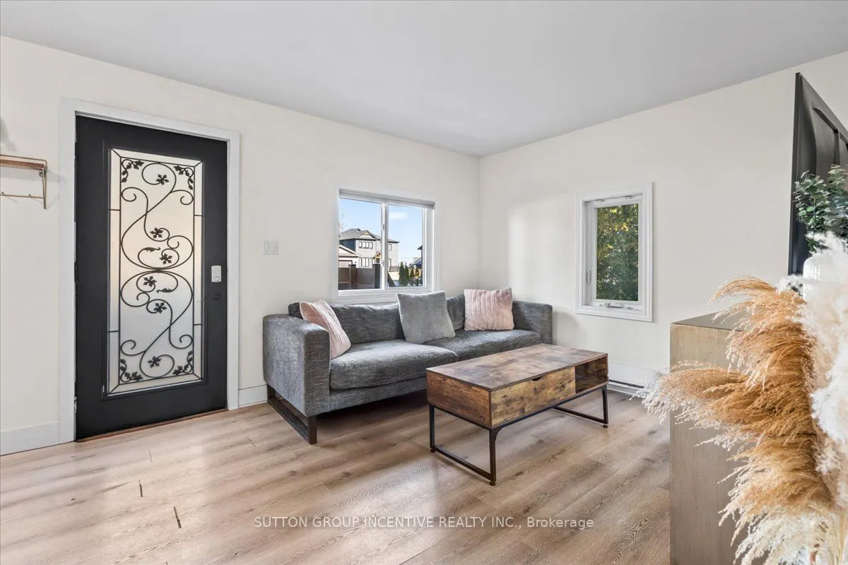 1226 Maple Road