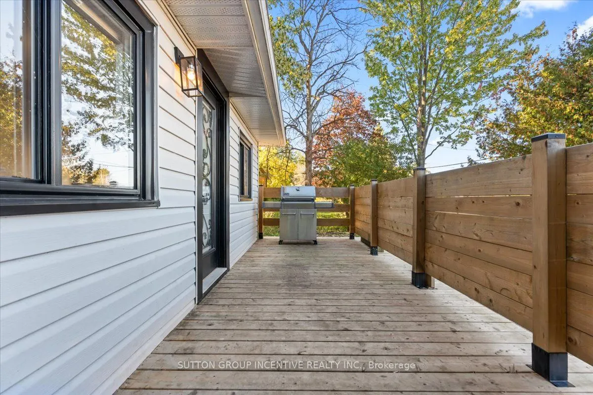 1226 Maple Road