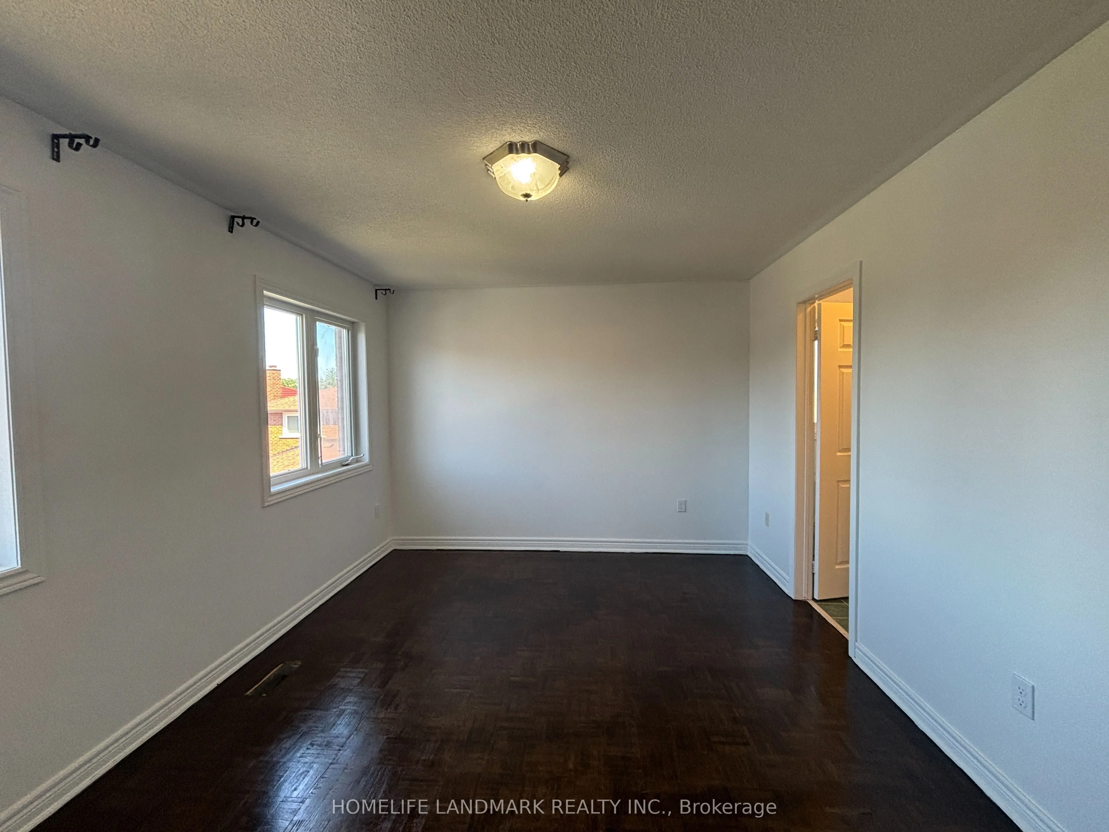 312 Tall Grass Trail