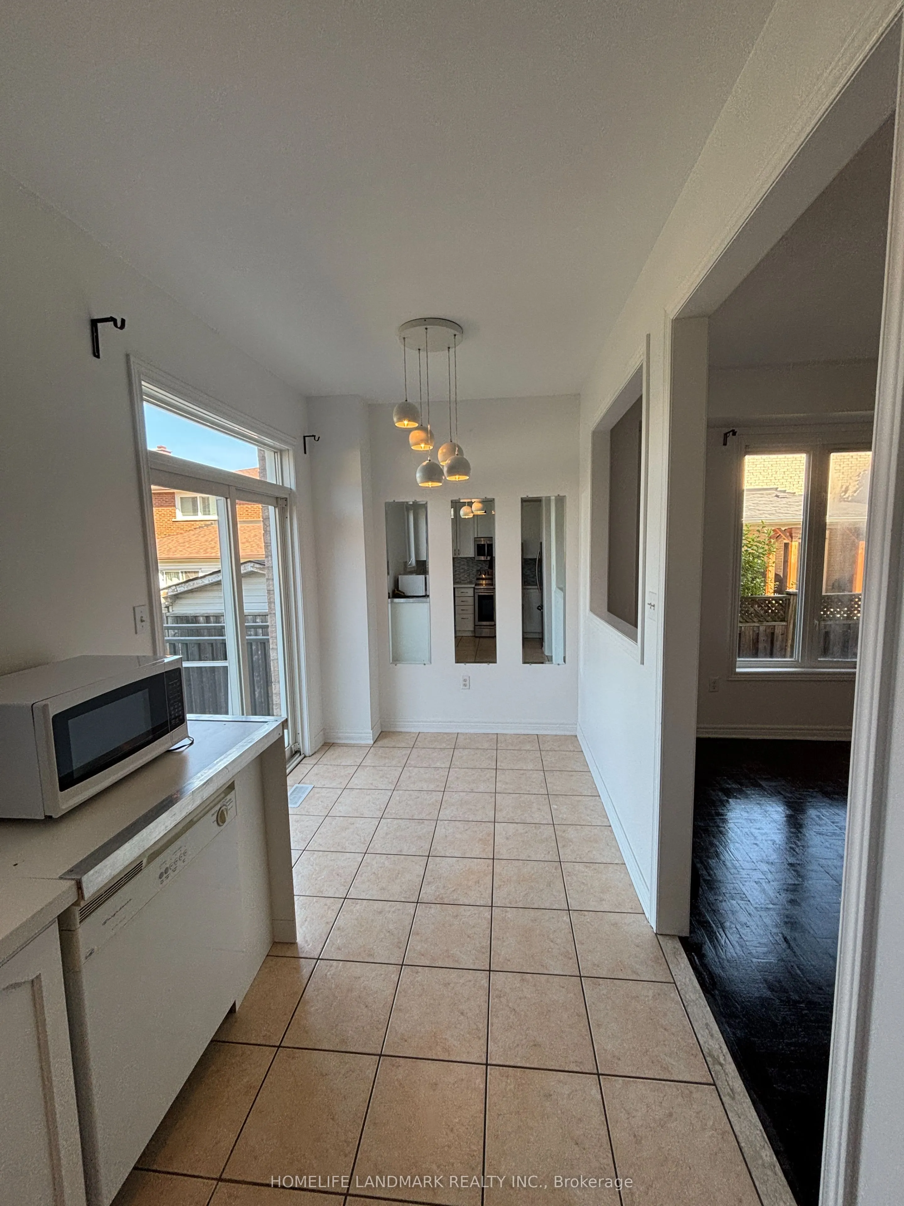 312 Tall Grass Trail