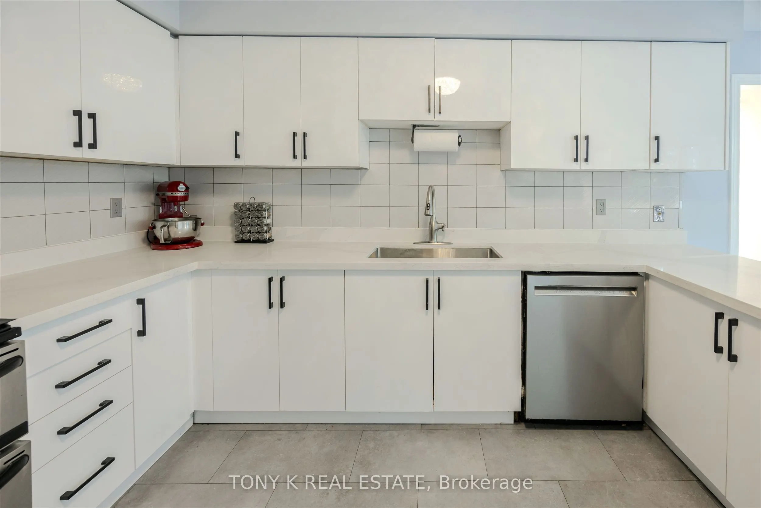 250 Alex Doner Drive