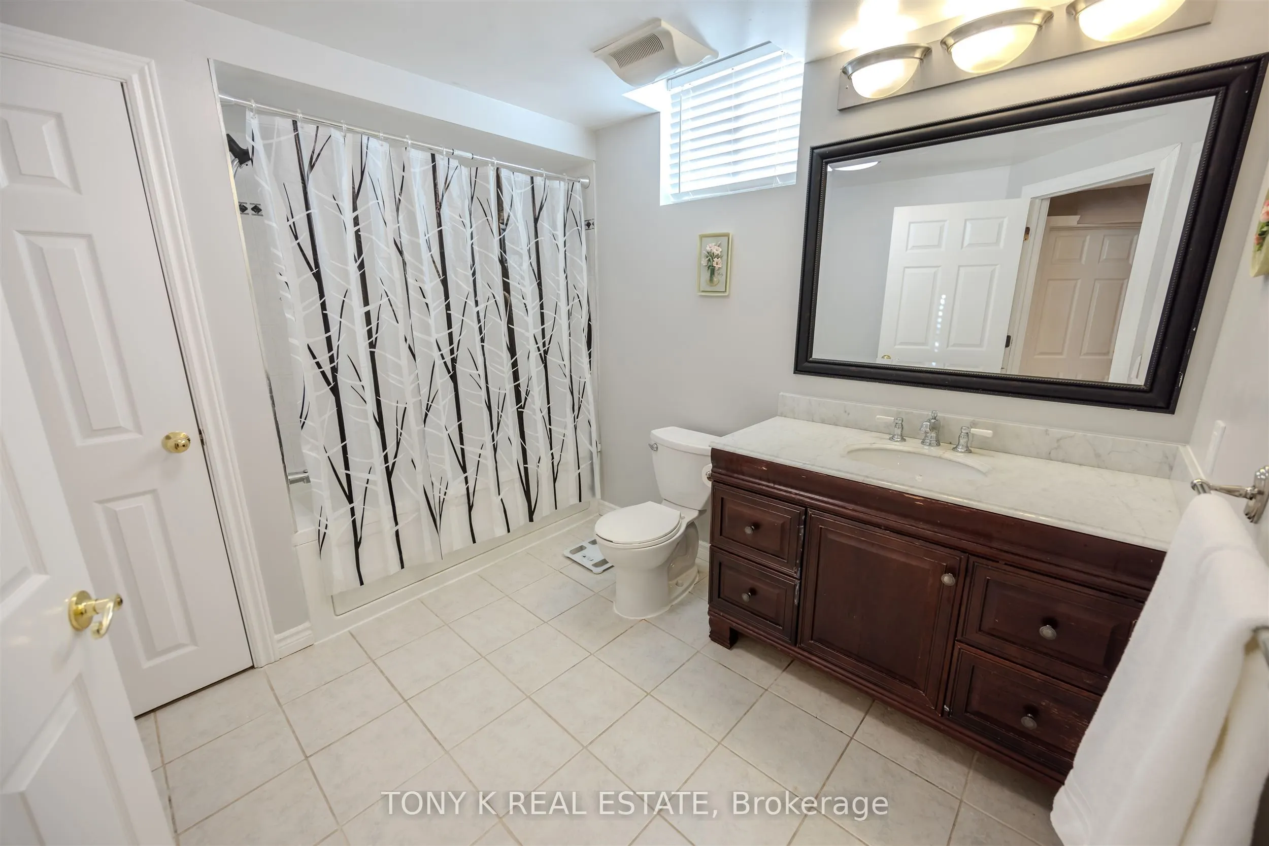 250 Alex Doner Drive