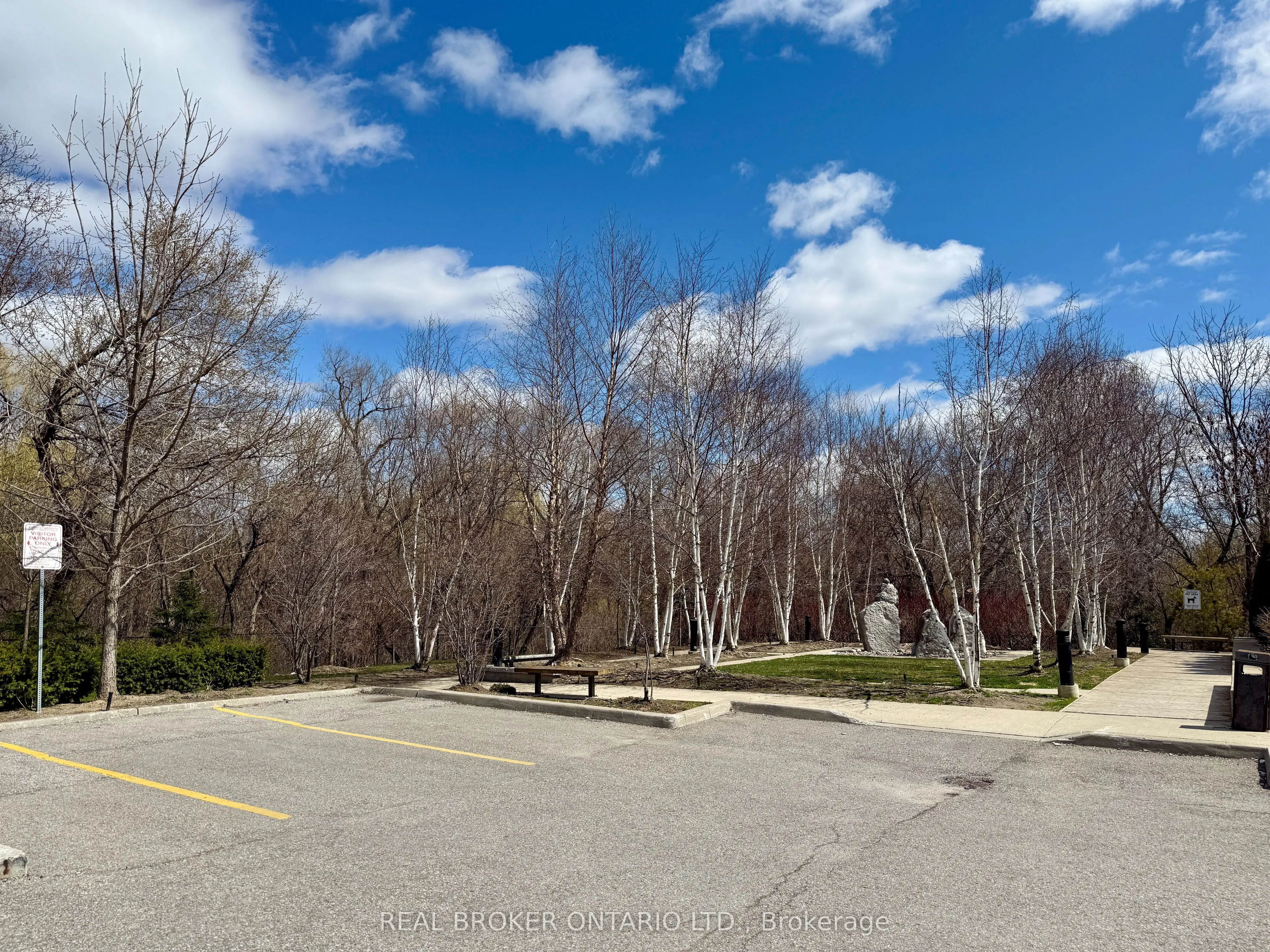8763 Bayview Avenue, #716