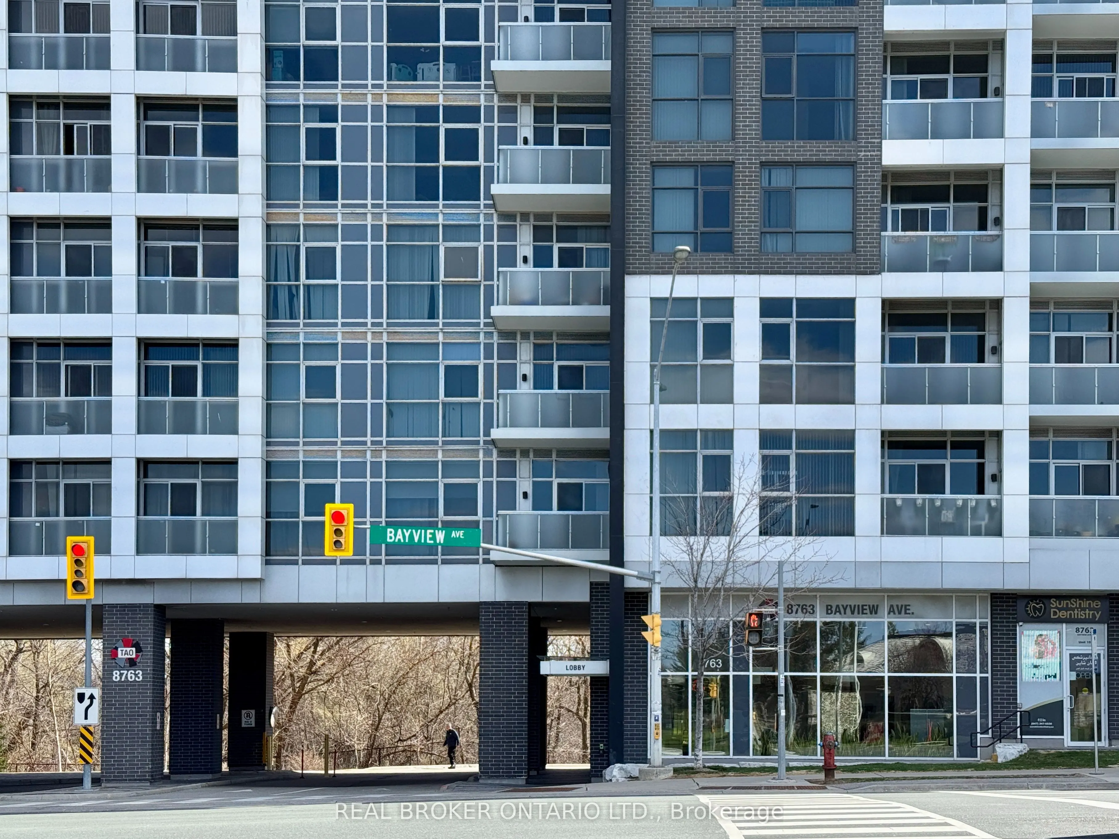 8763 Bayview Avenue, #716