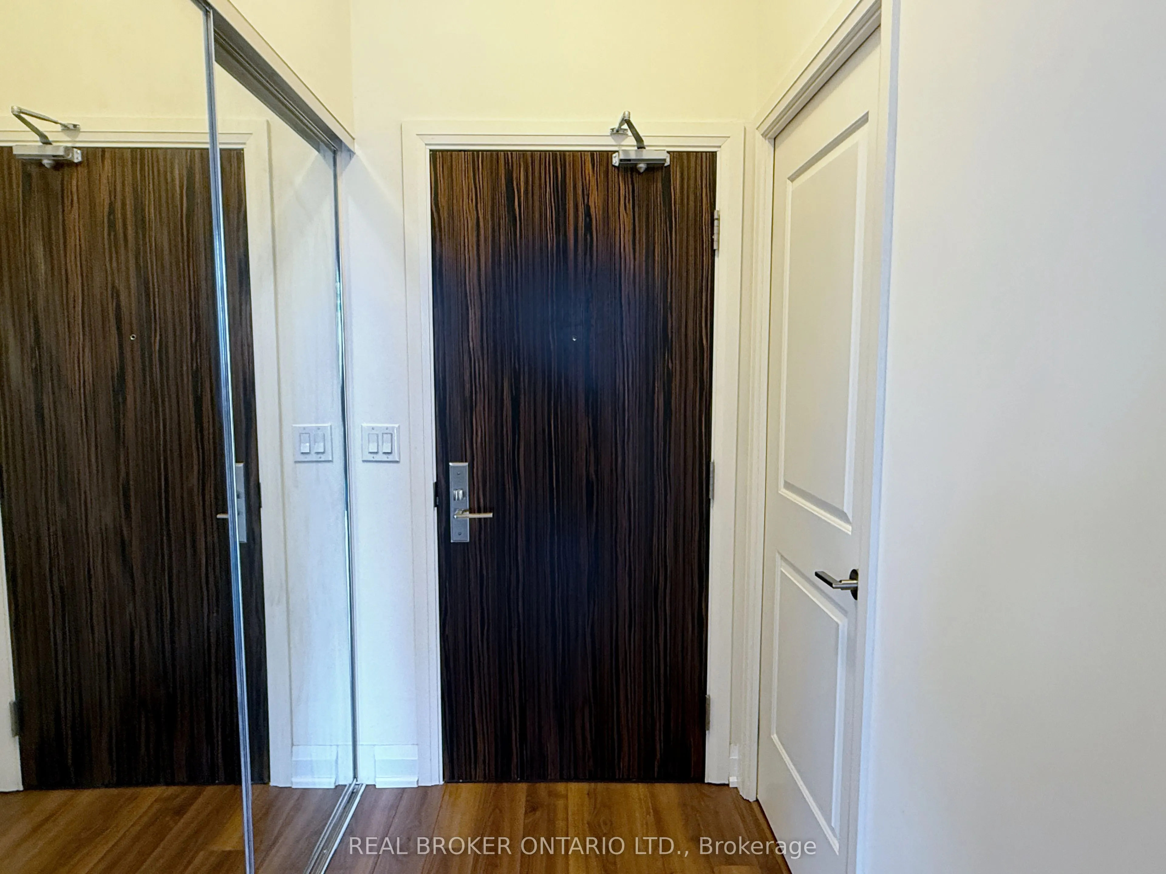 8763 Bayview Avenue, #716