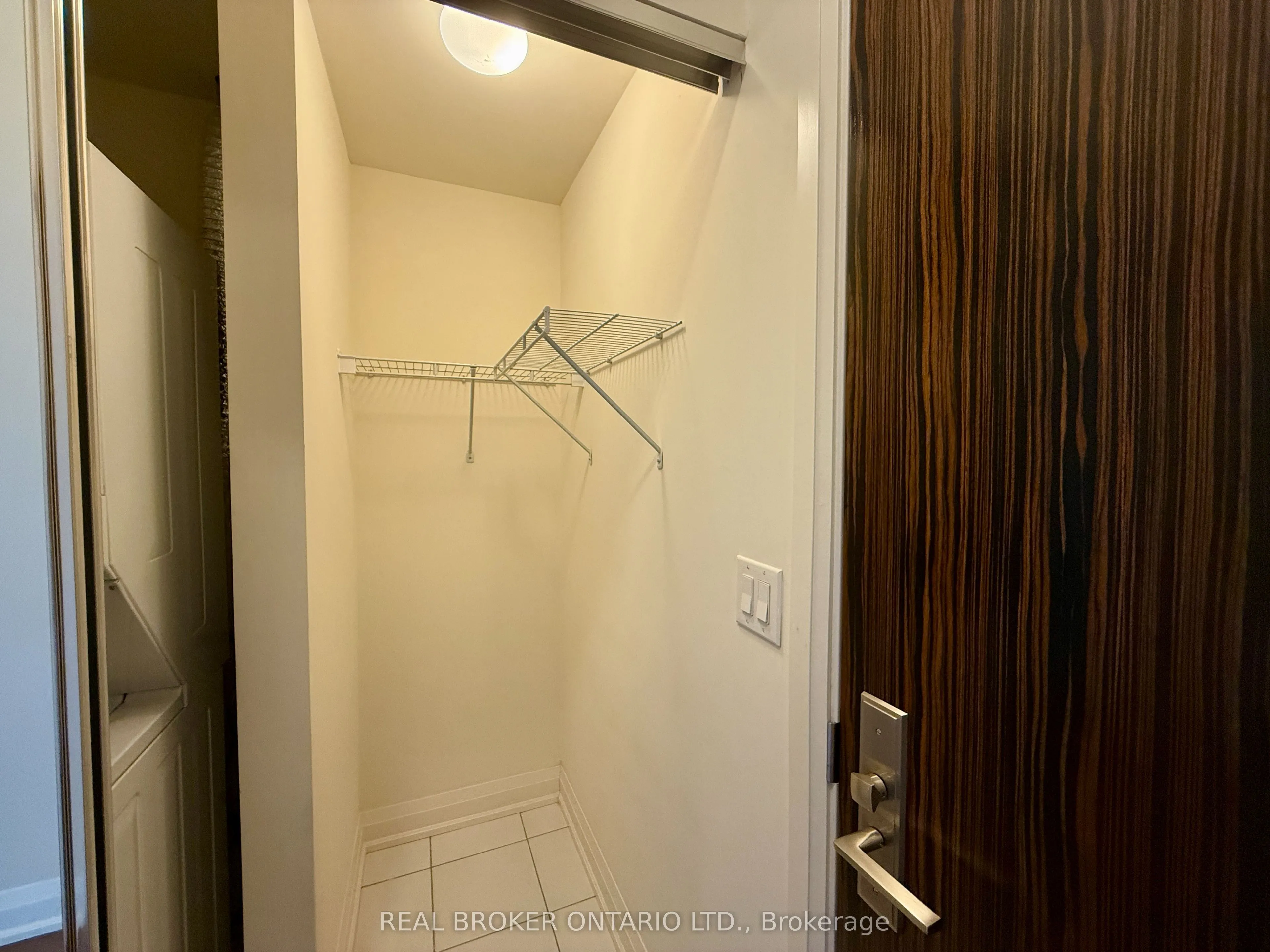 8763 Bayview Avenue, #716