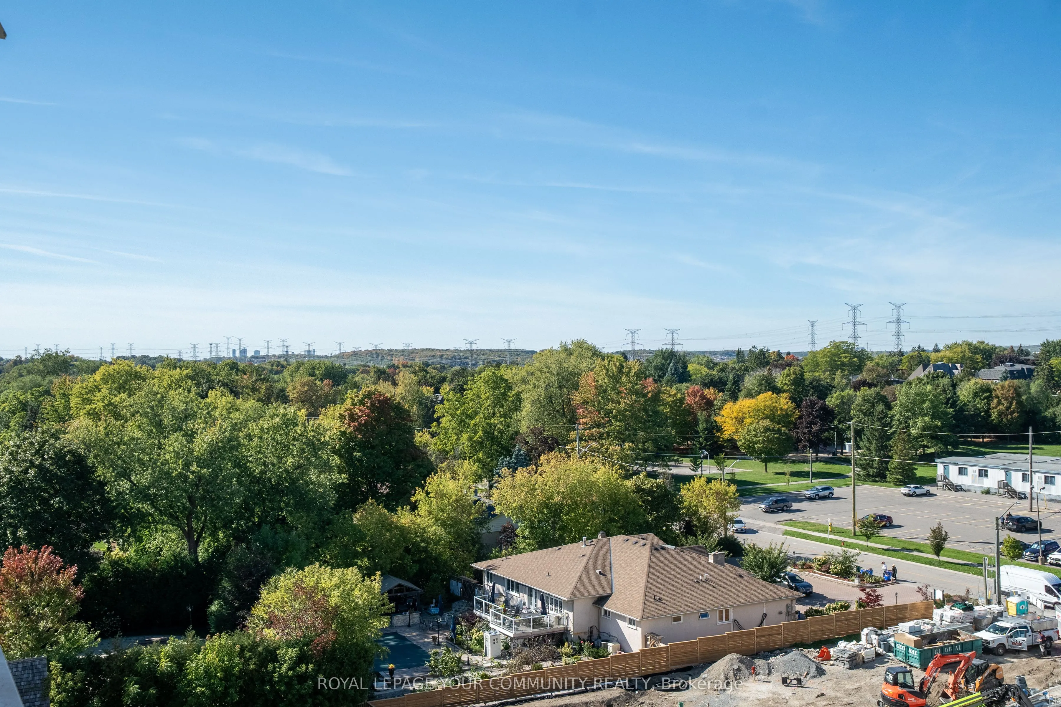 8188 Yonge Street, #725