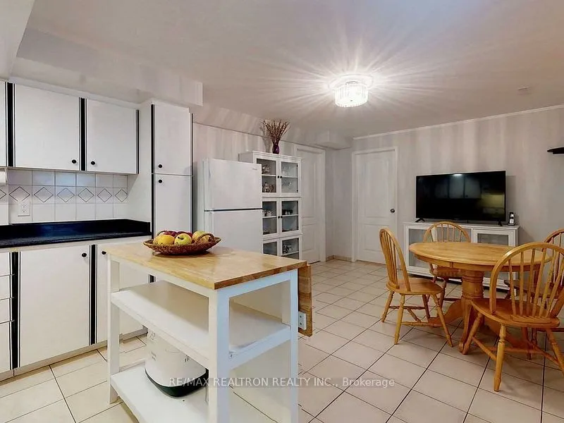 44 Addison Street, #Basement