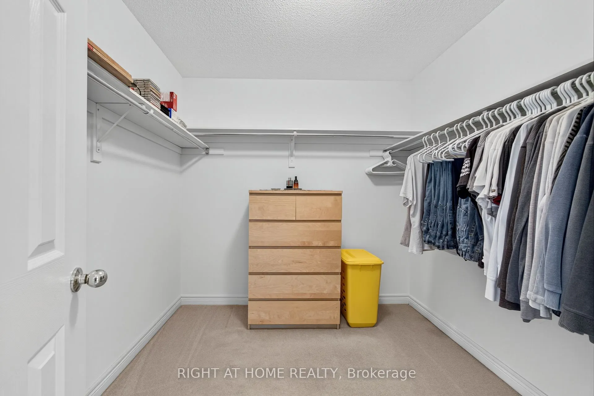 152 Westway Crescent