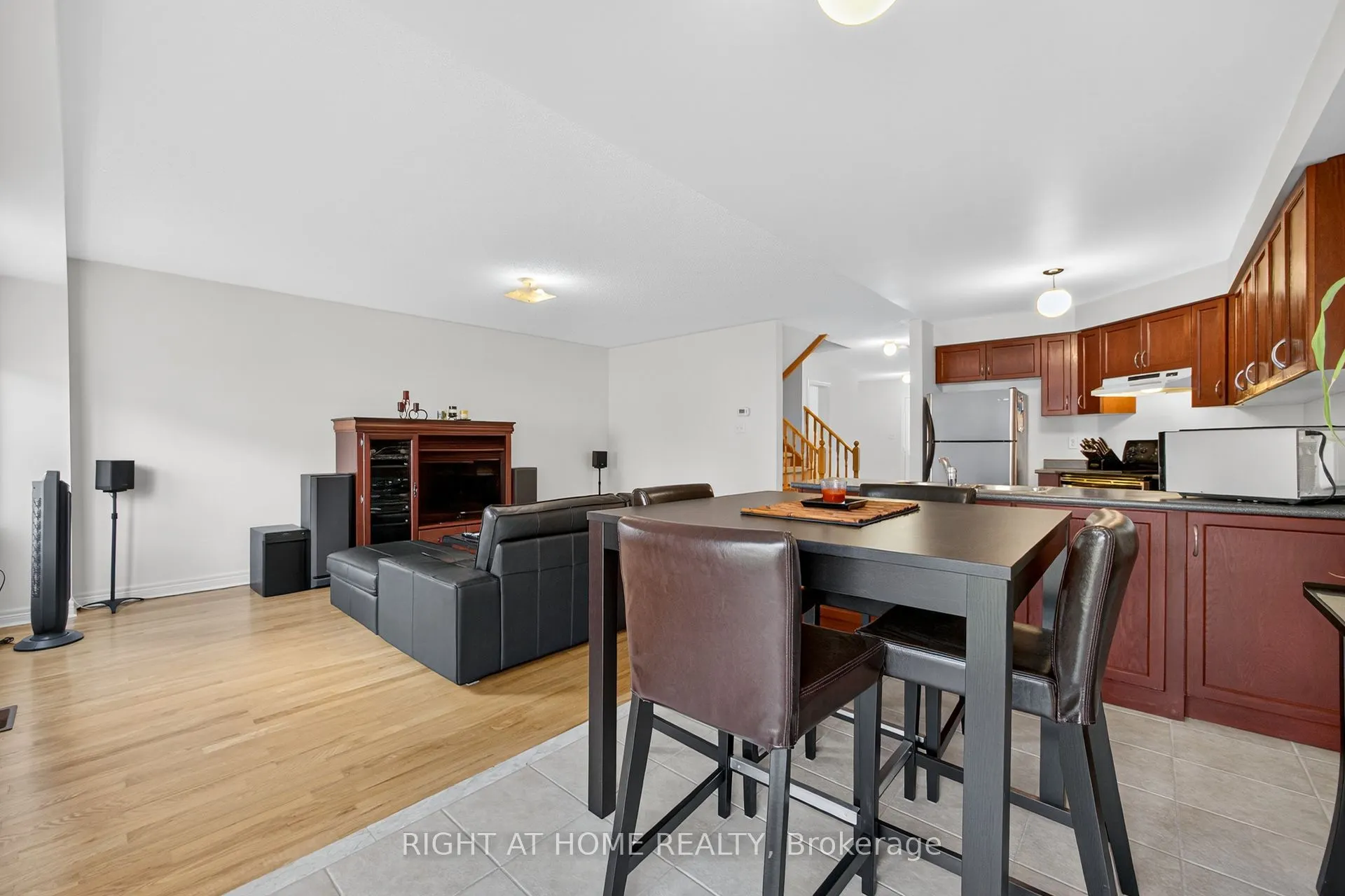 152 Westway Crescent