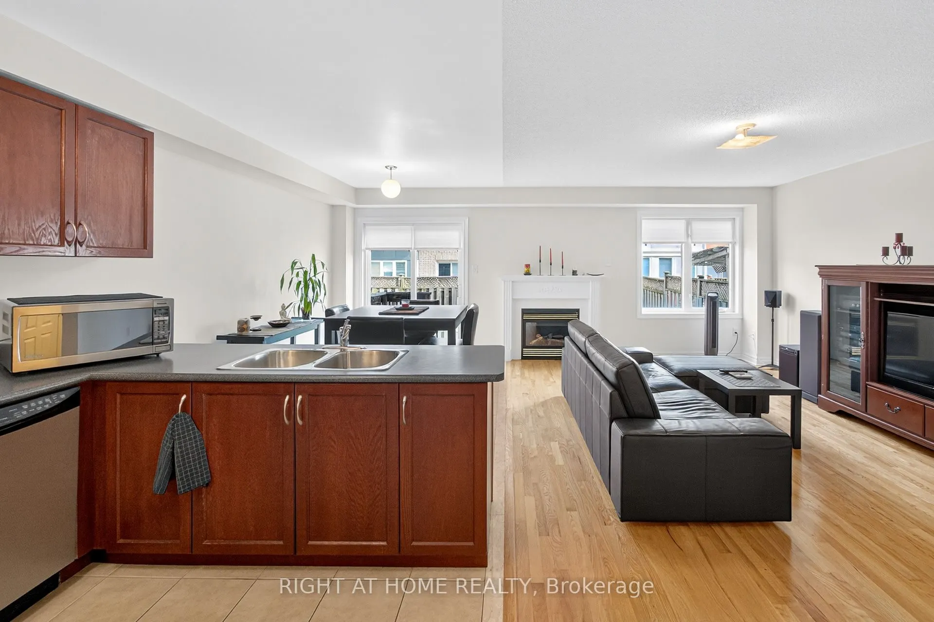 152 Westway Crescent