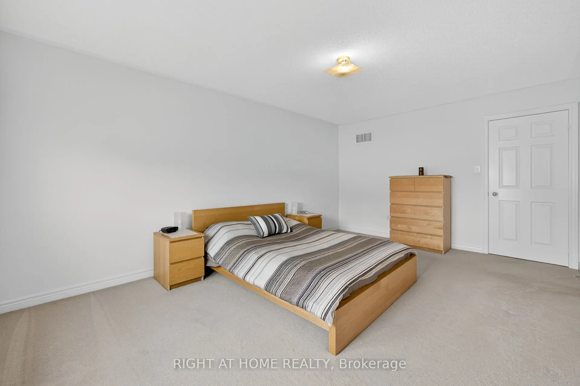152 Westway Crescent