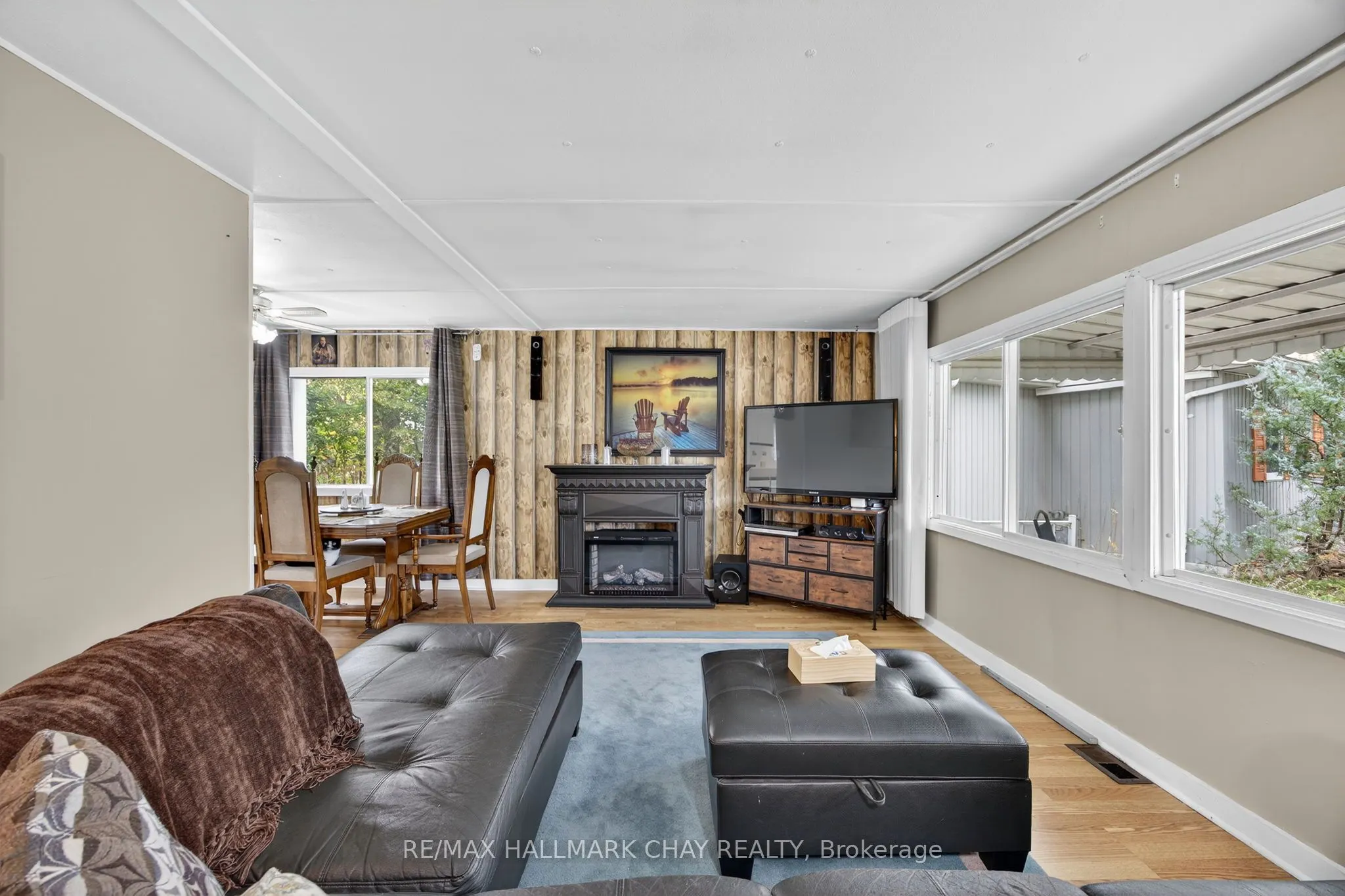 9 Locust Hill Court