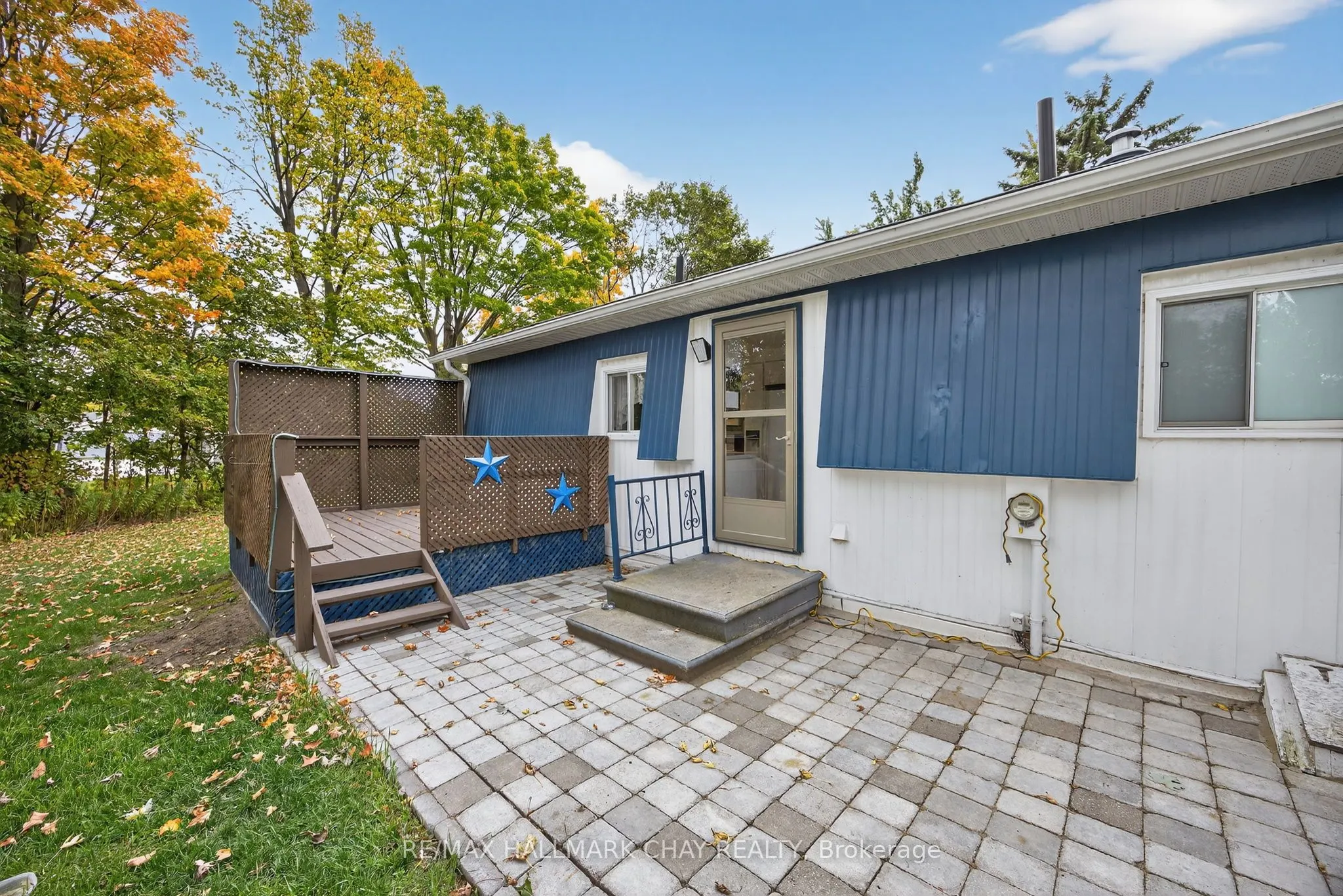 9 Locust Hill Court