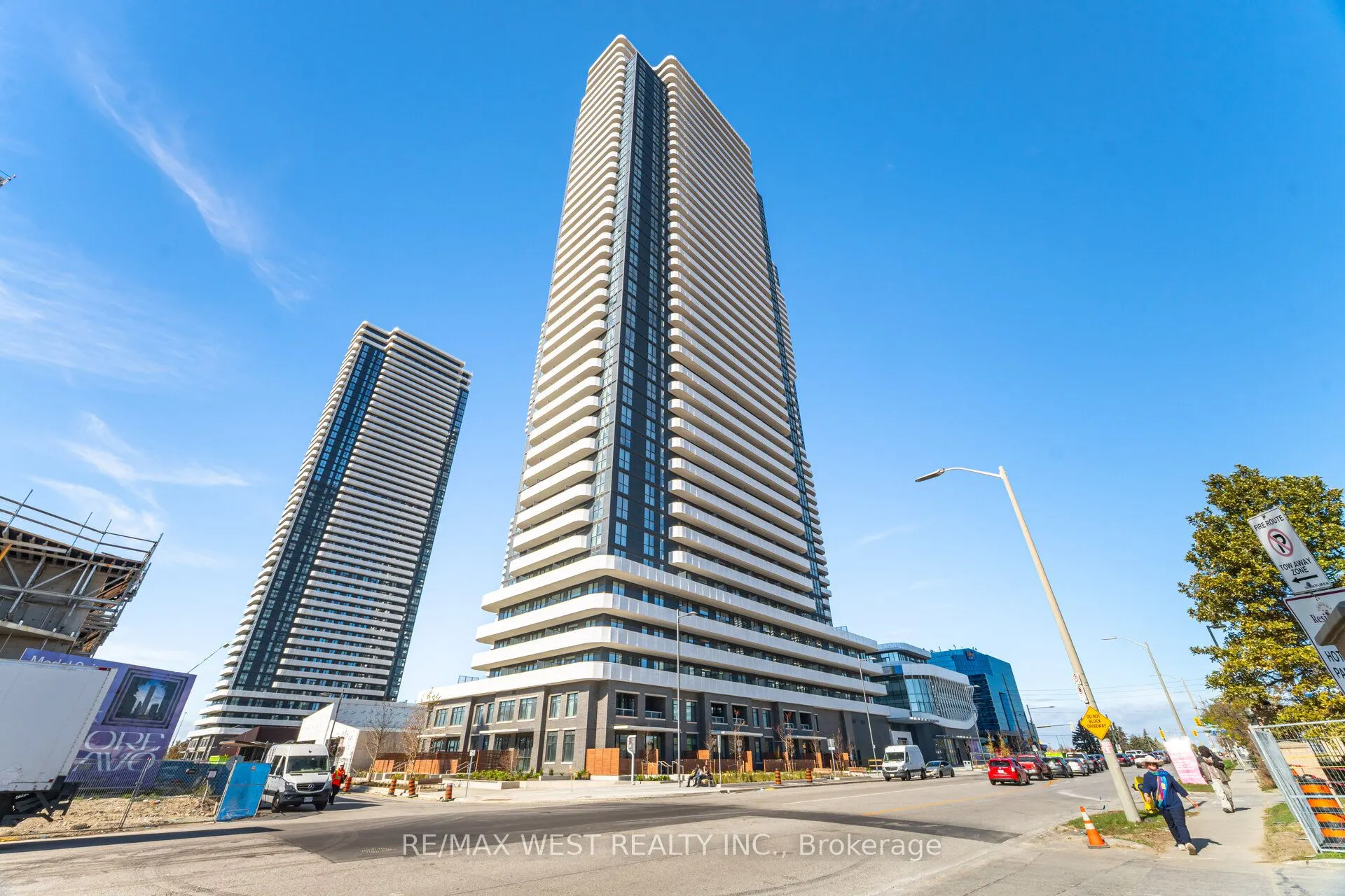 28 Interchange Way, #106