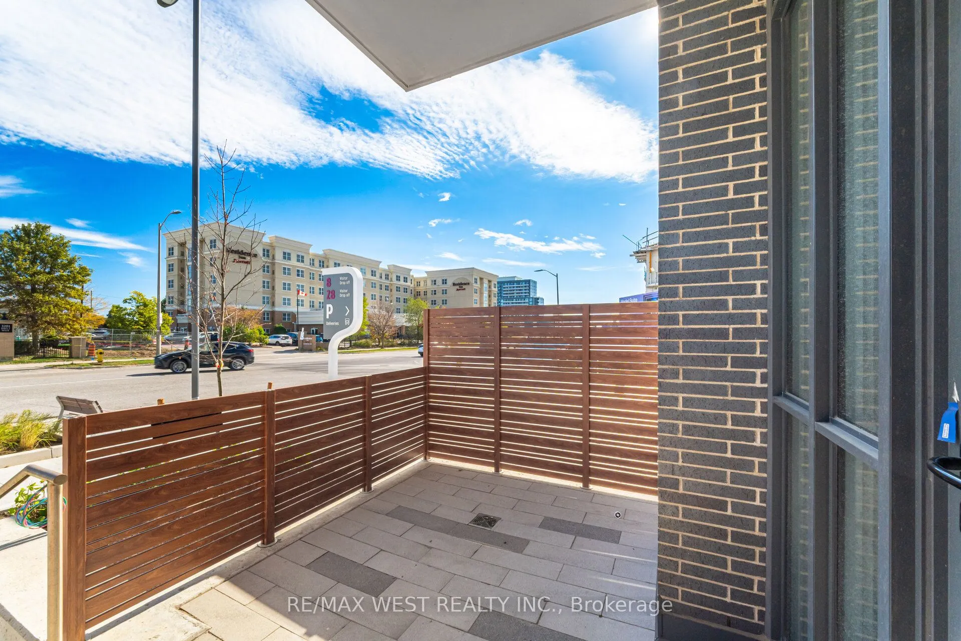 28 Interchange Way, #106