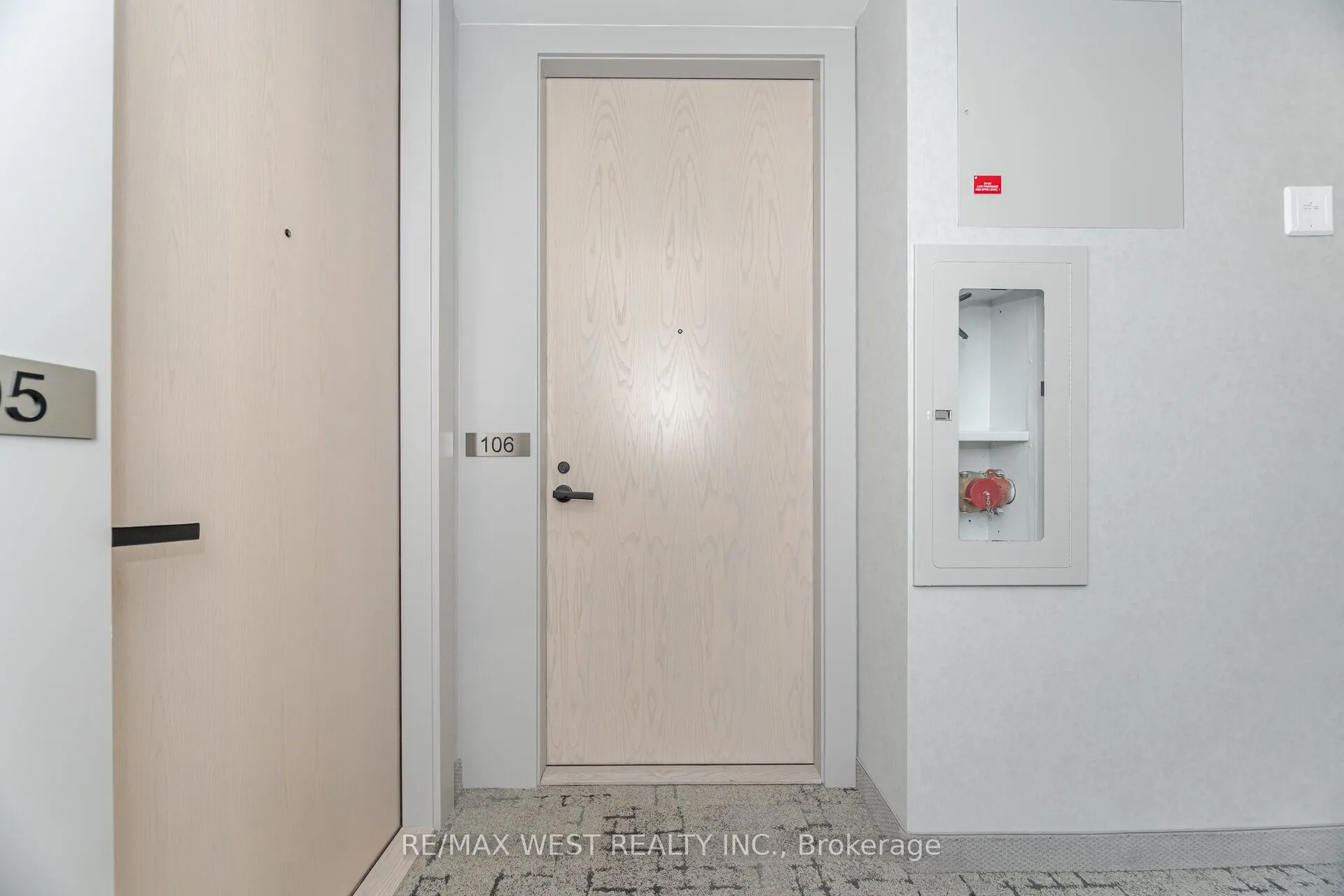 28 Interchange Way, #106