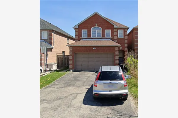 99 Doubtfire Crescent