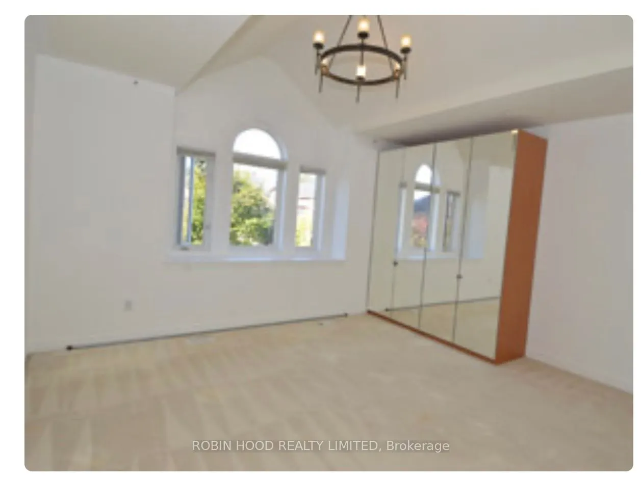 7 Caramel Crescent, #Main