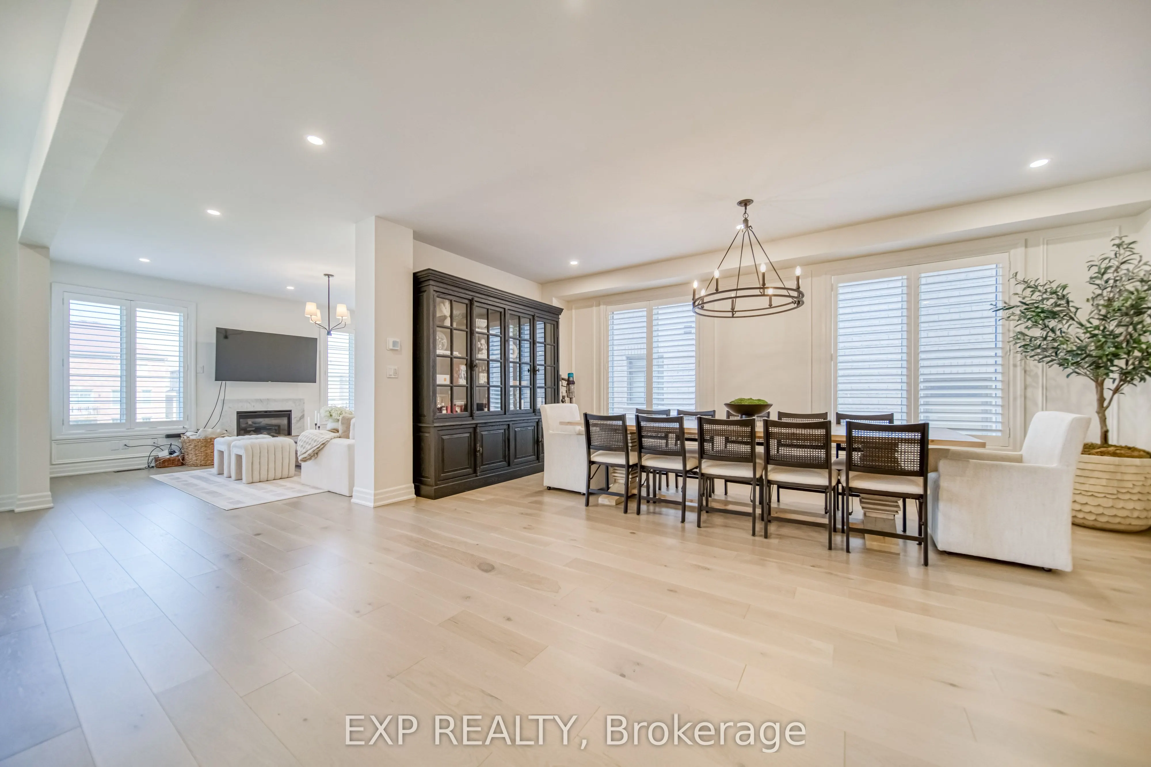 42 Meadow Vista Crescent