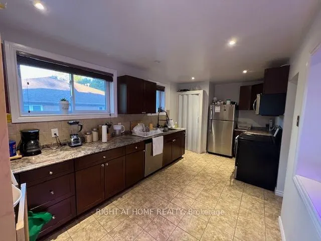 236 Silverbirch Drive